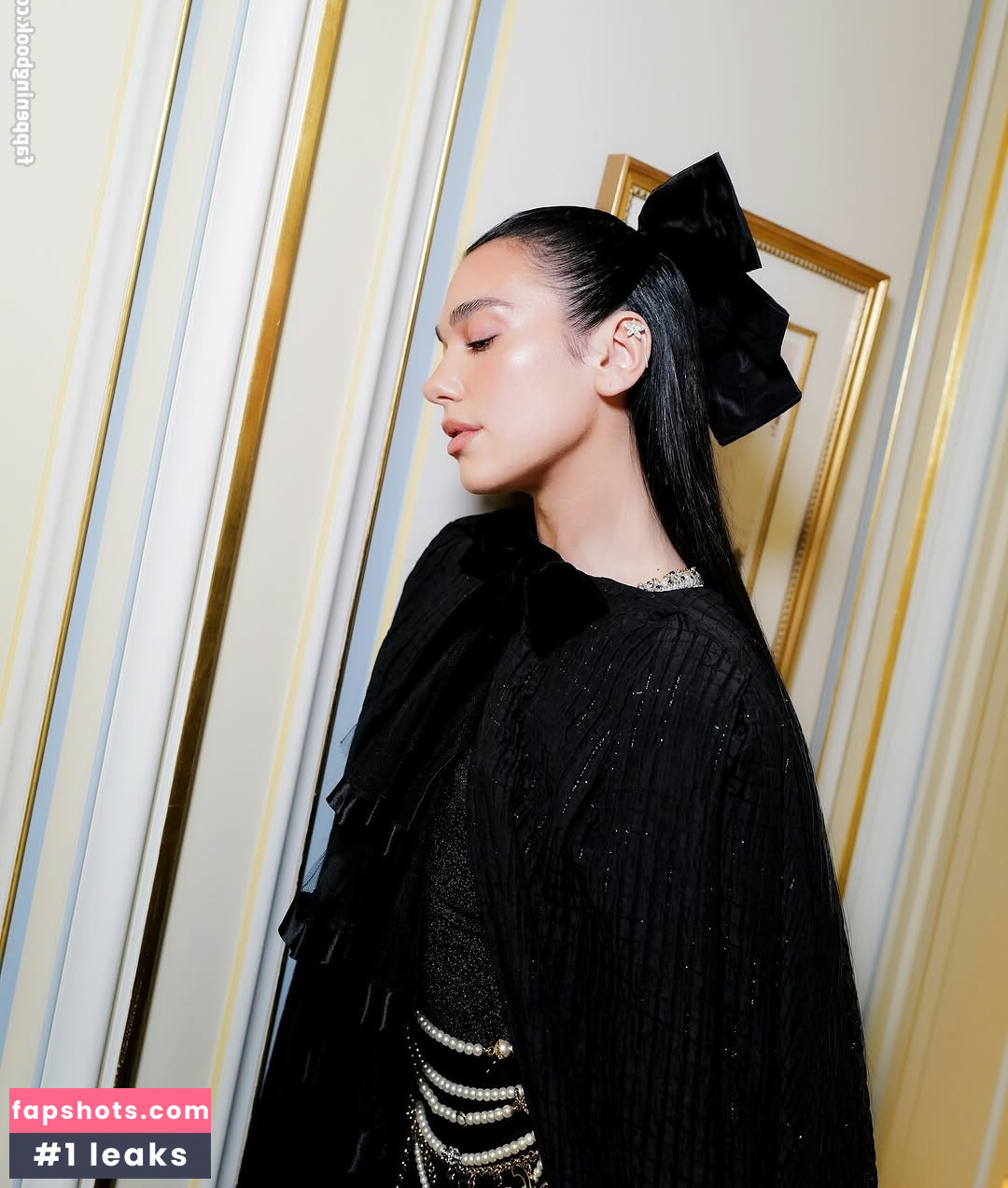 Dua Lipa gallery photo #644