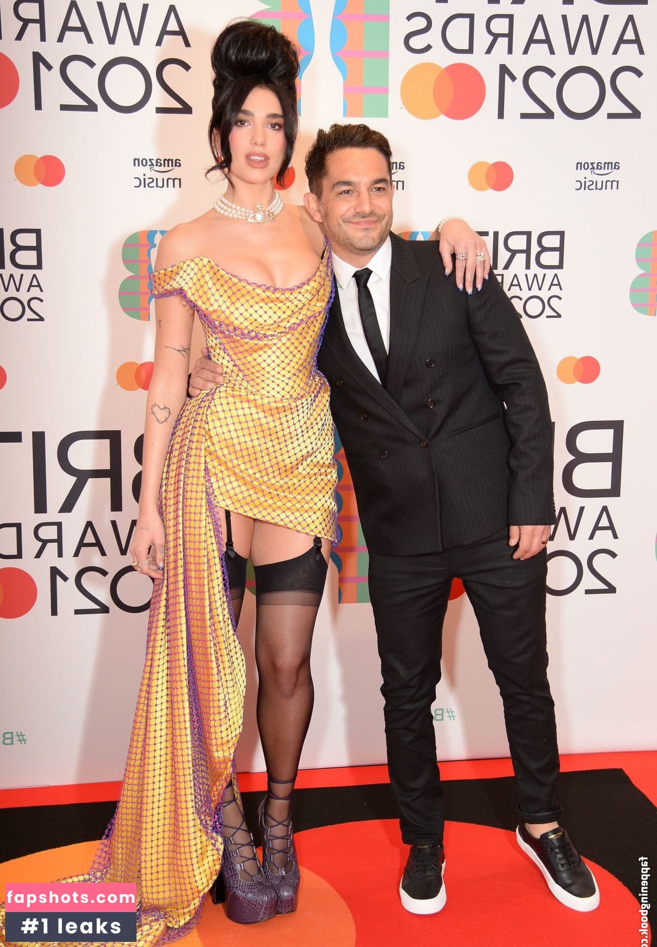 Dua Lipa gallery photo #6445