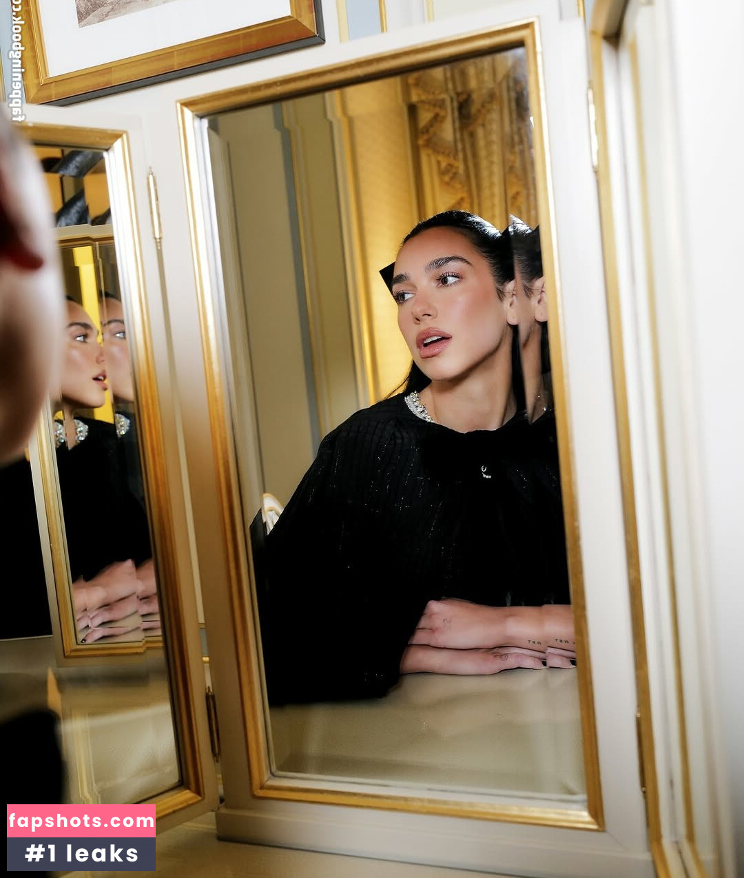 Dua Lipa gallery photo #646