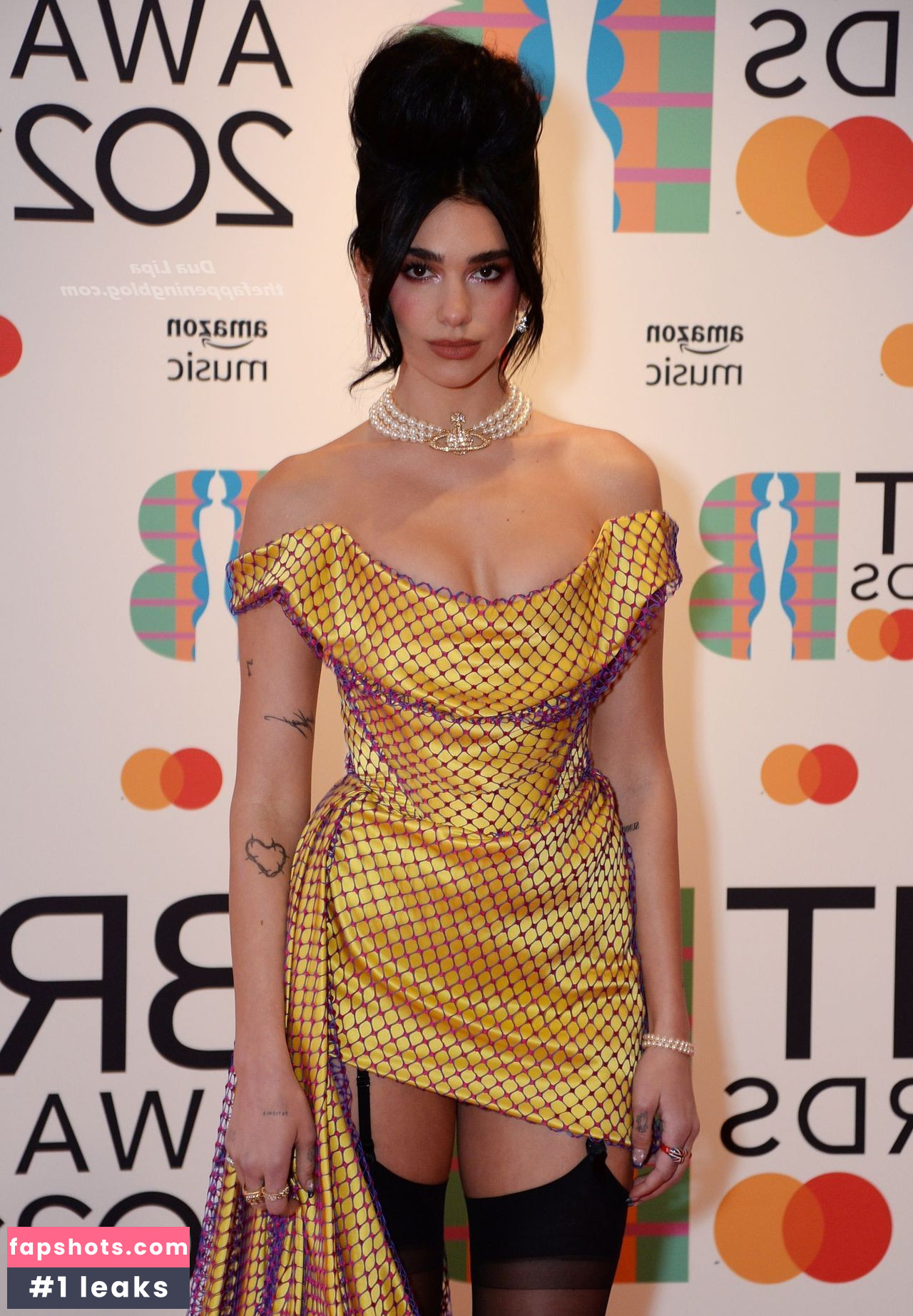 Dua Lipa gallery photo #6461