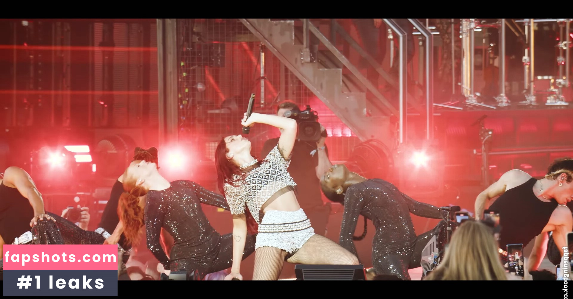 Dua Lipa gallery photo #66