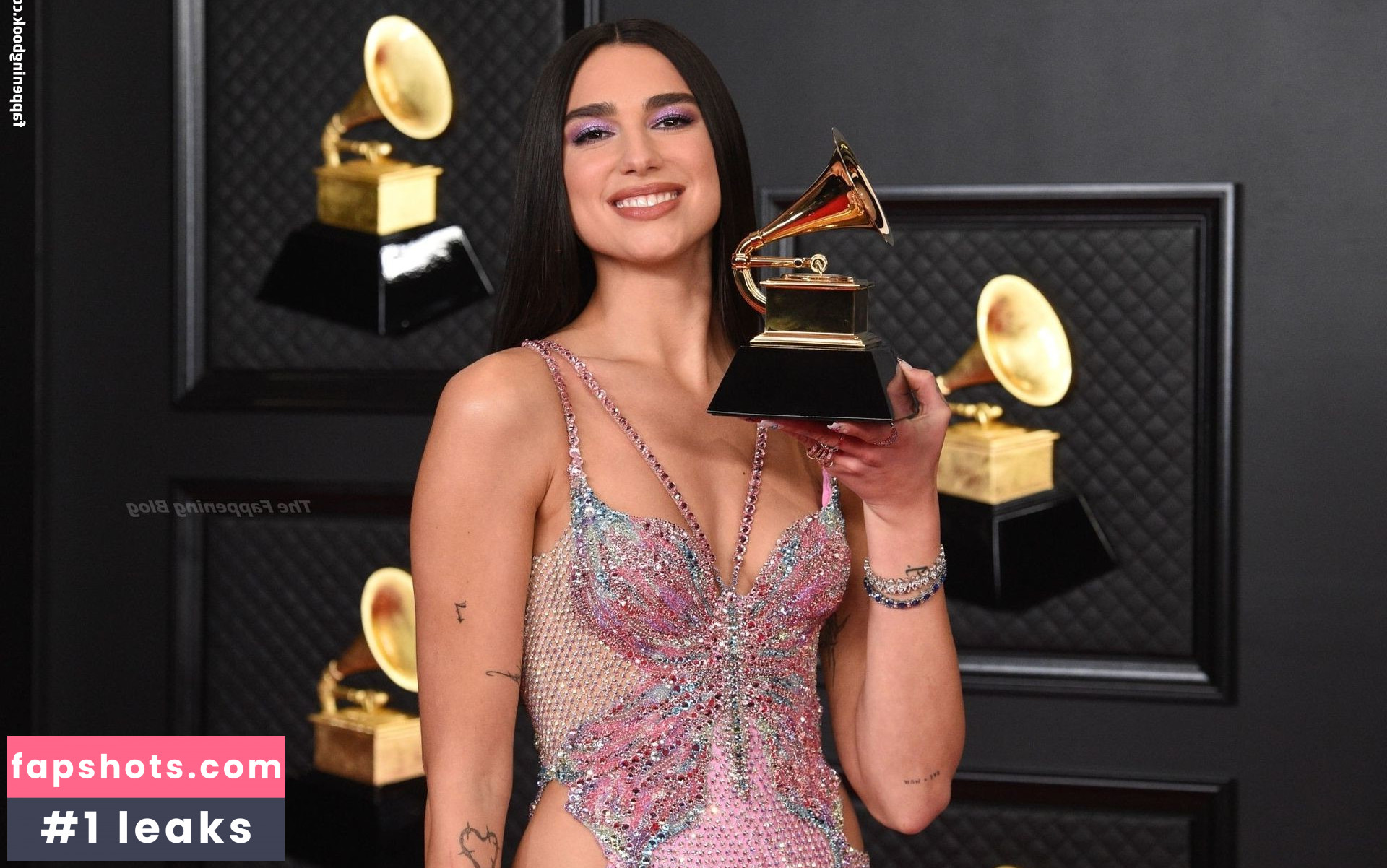 Dua Lipa gallery photo #6519