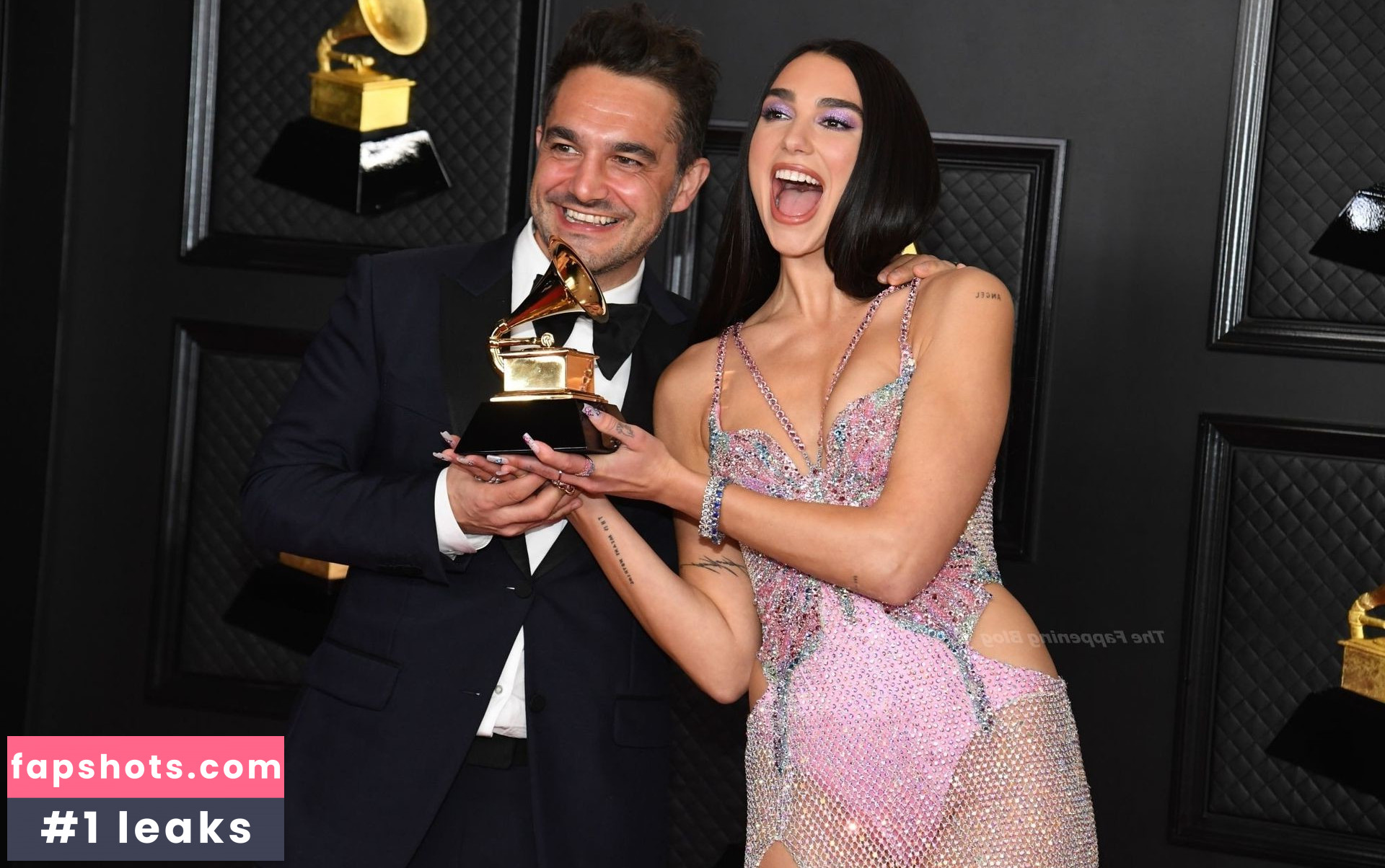 Dua Lipa gallery photo #6522