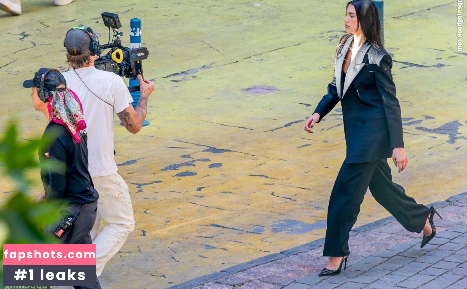 Dua Lipa gallery photo #654