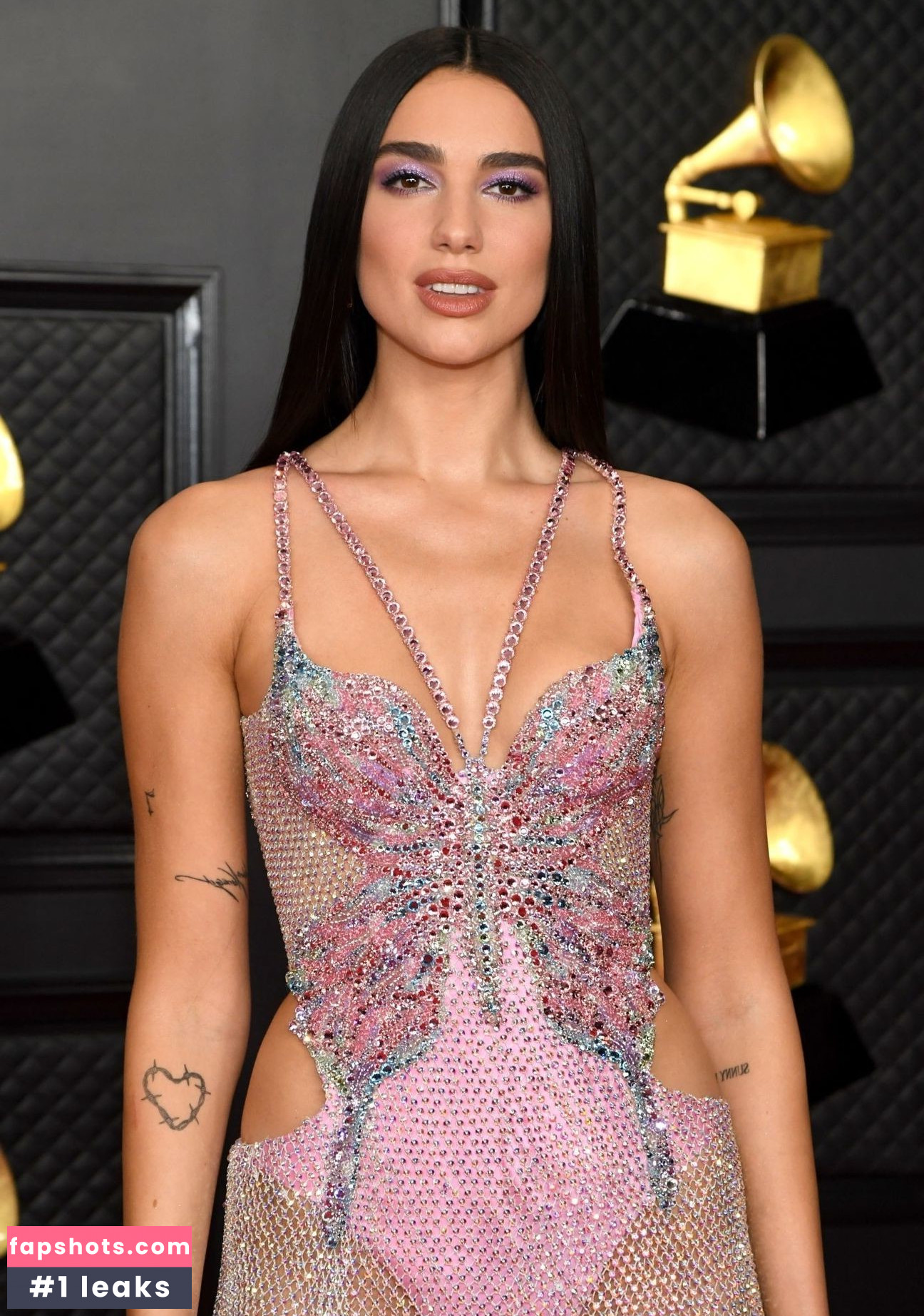 Dua Lipa gallery photo #6535