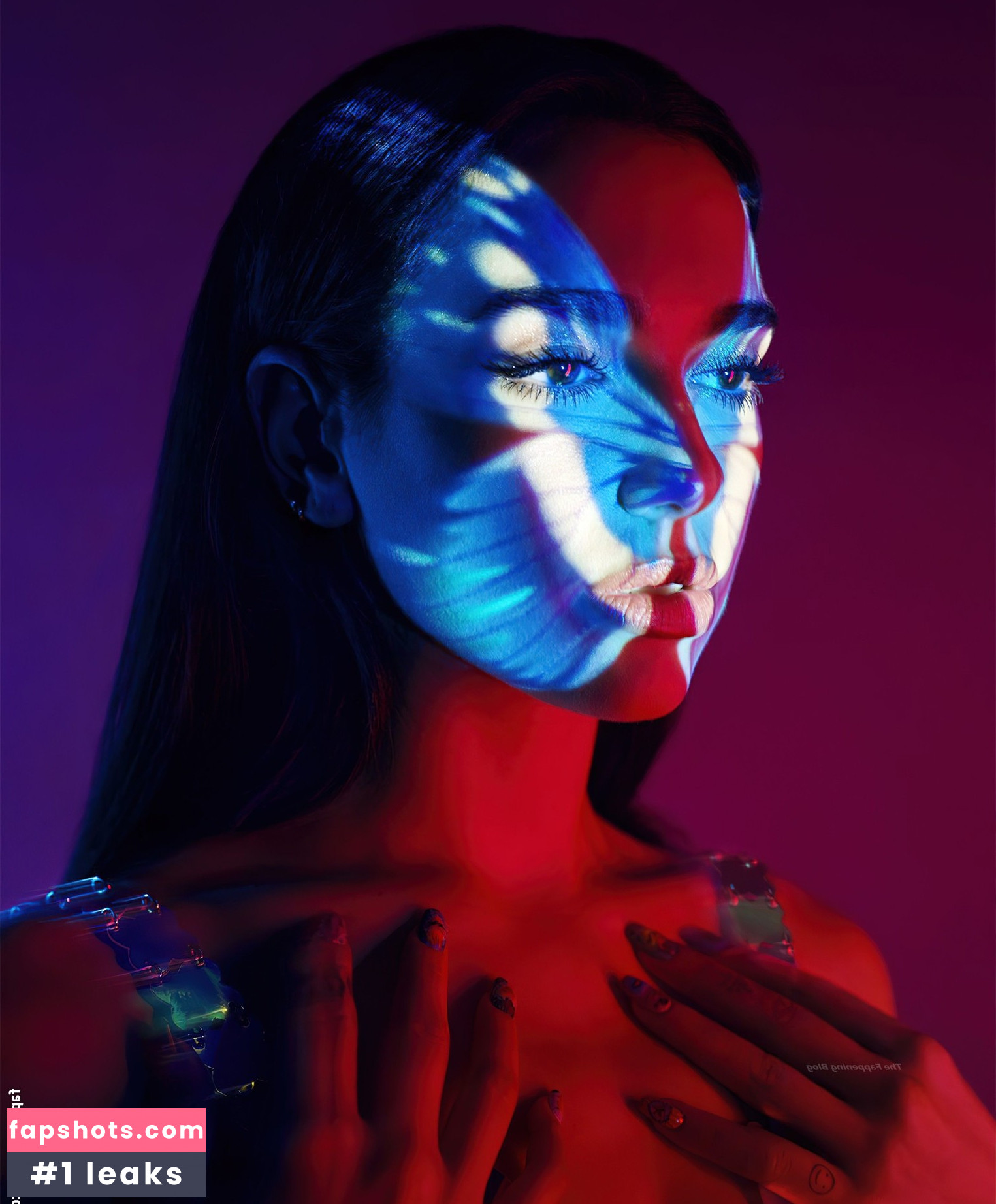 Dua Lipa gallery photo #6552