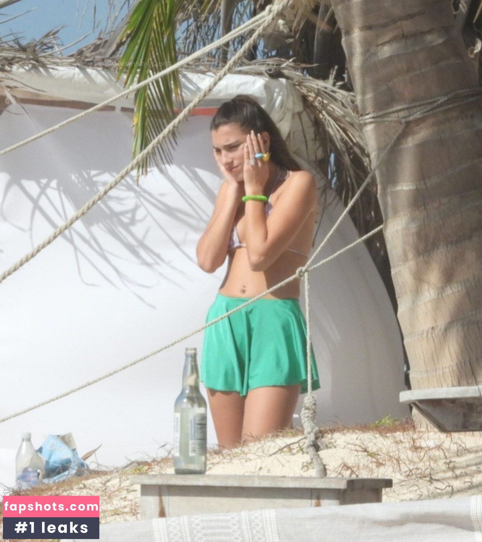 Dua Lipa gallery photo #6600