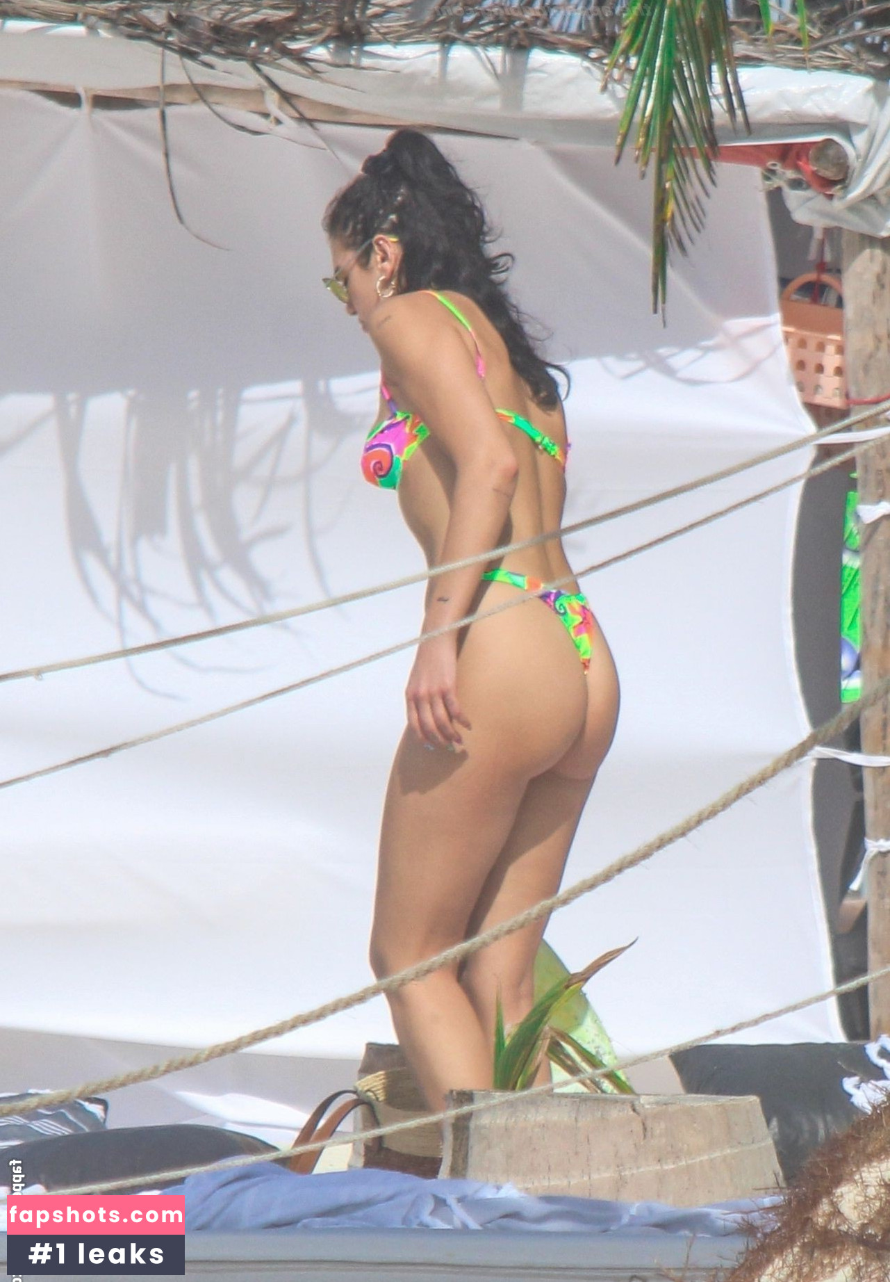 Dua Lipa gallery photo #6675