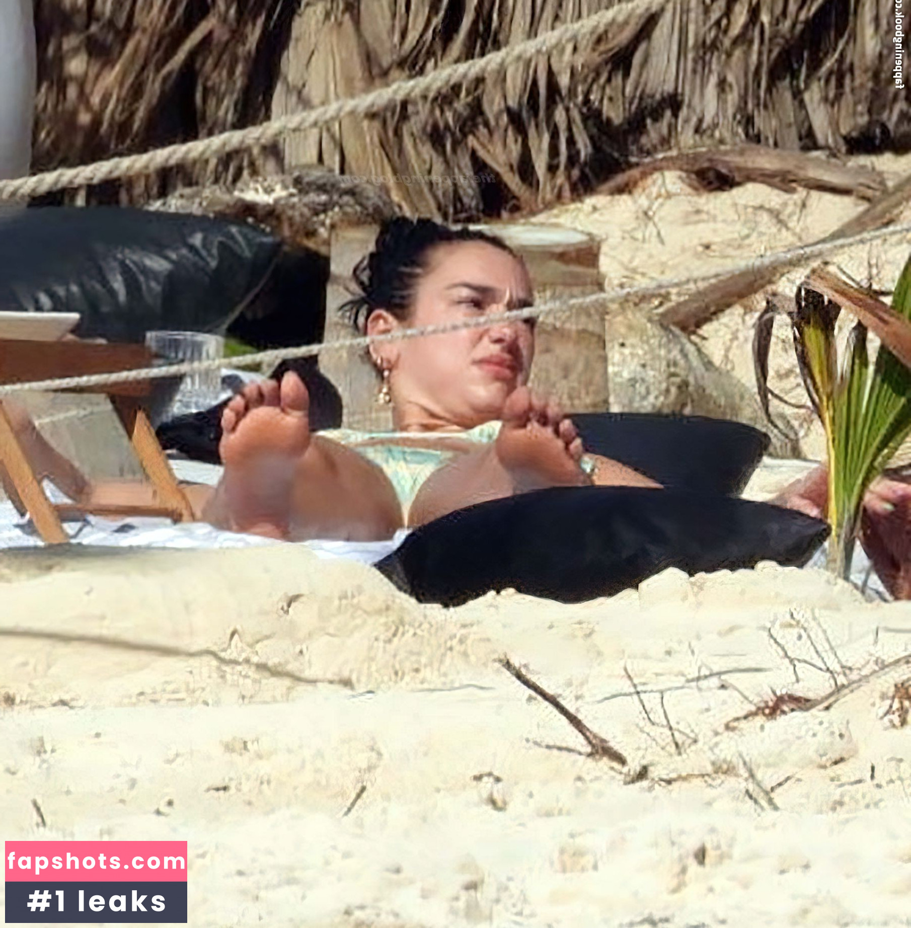 Dua Lipa gallery photo #6718