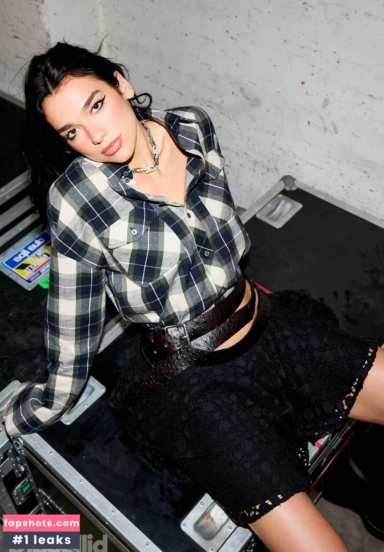 Dua Lipa gallery photo #673