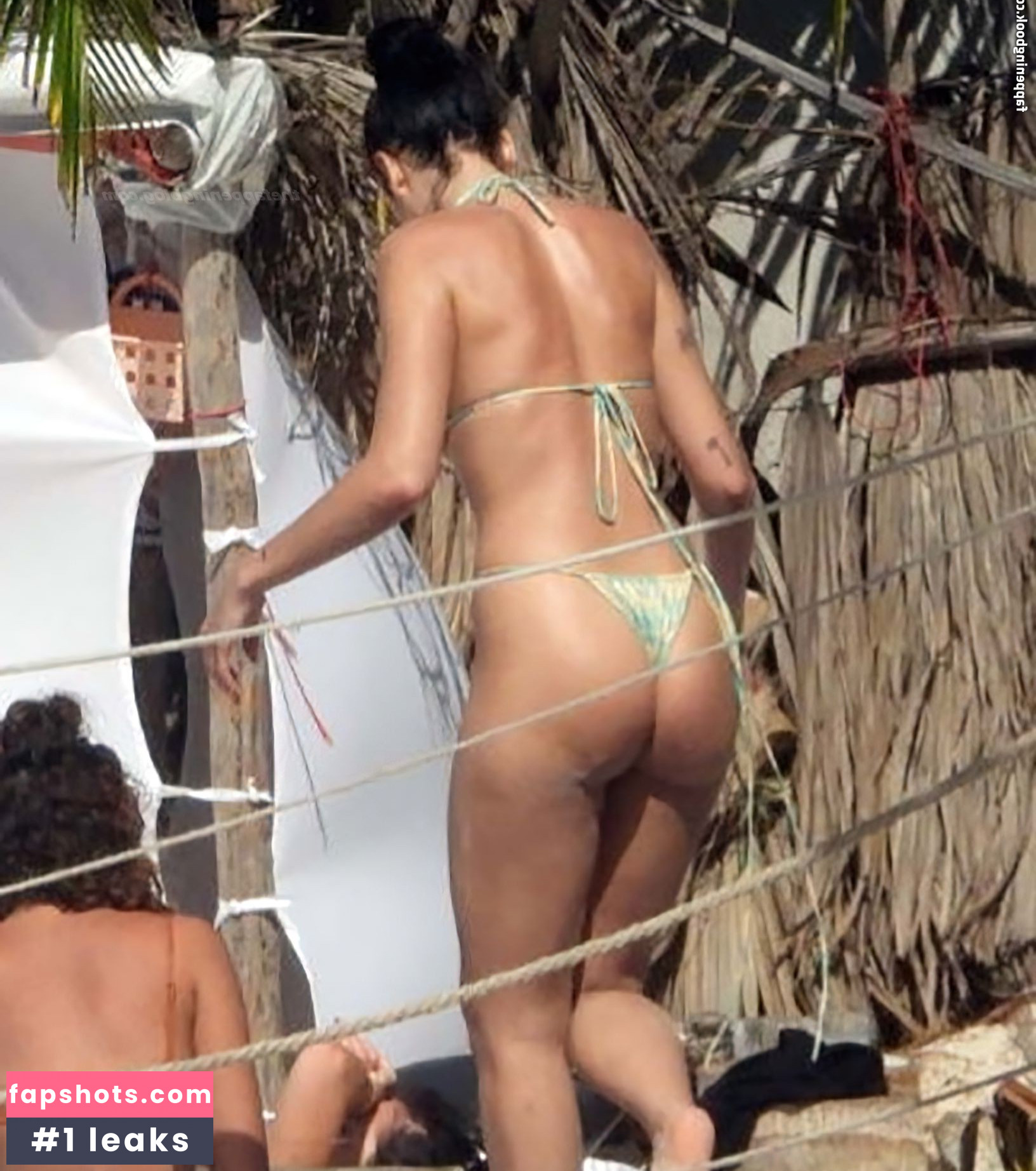 Dua Lipa gallery photo #6733