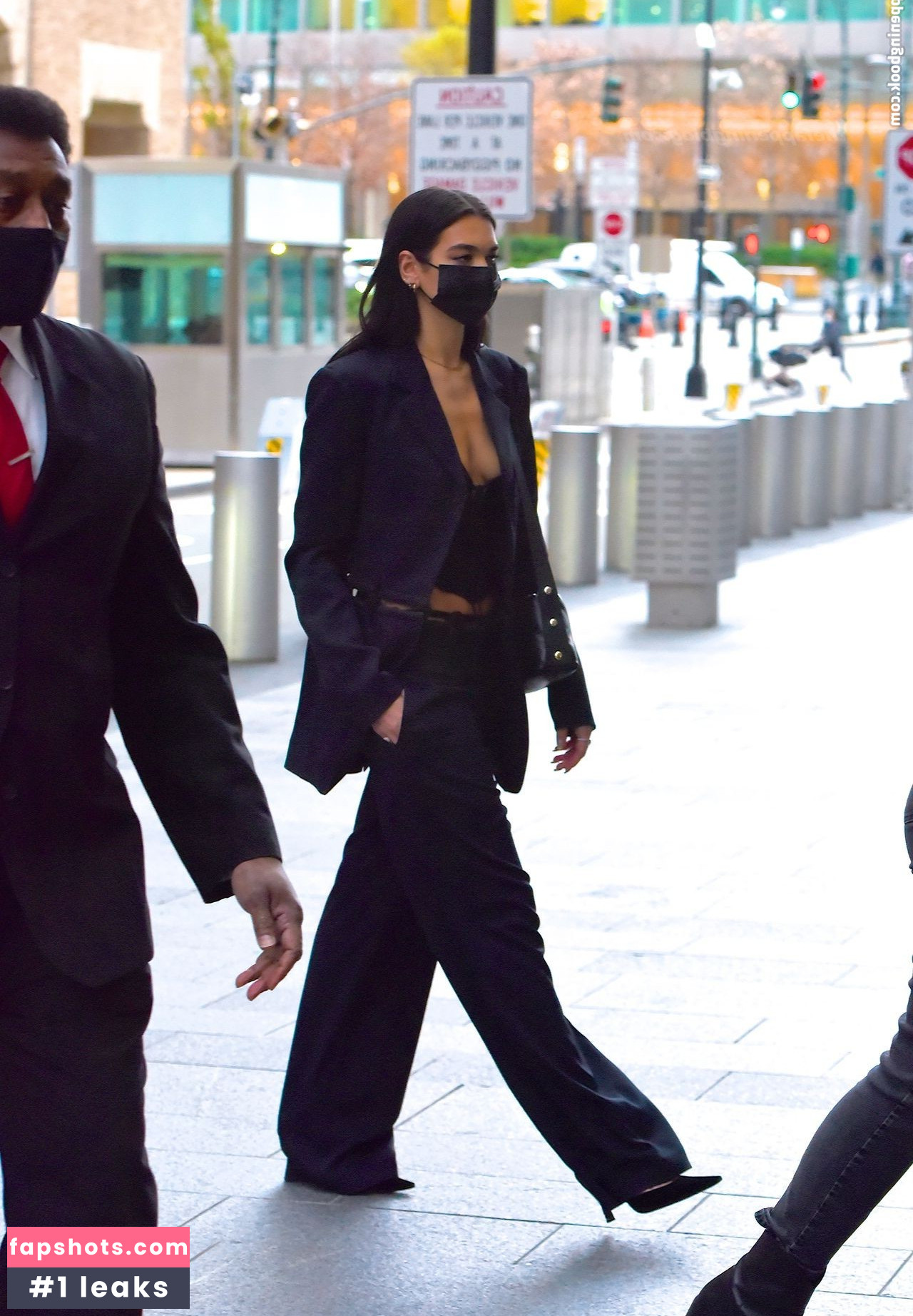 Dua Lipa gallery photo #6746