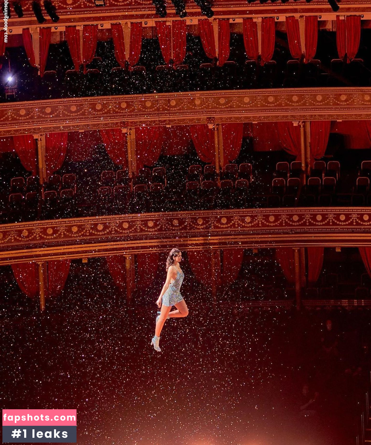 Dua Lipa gallery photo #6754