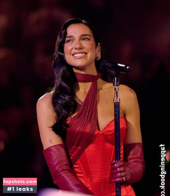 Dua Lipa gallery photo #677