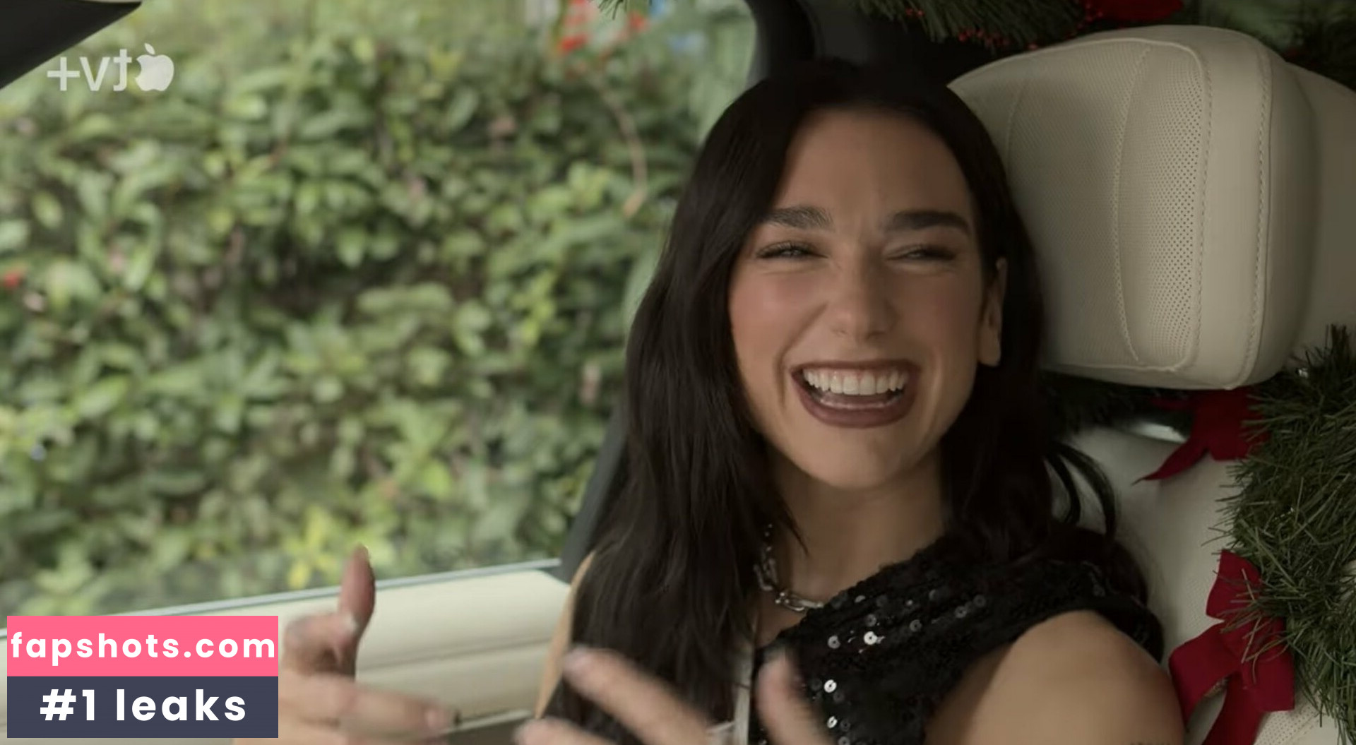 Dua Lipa gallery photo #678