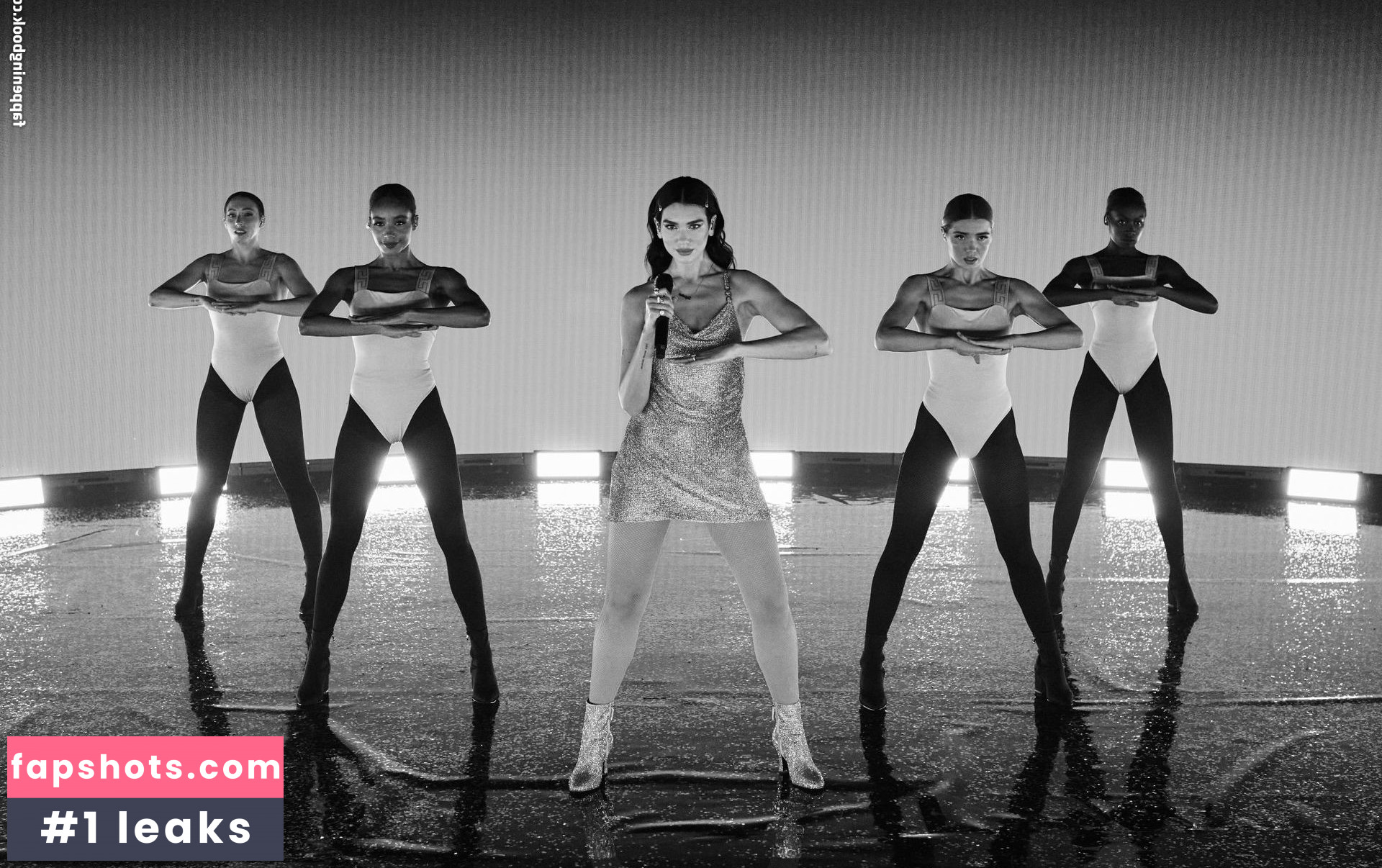 Dua Lipa gallery photo #6775