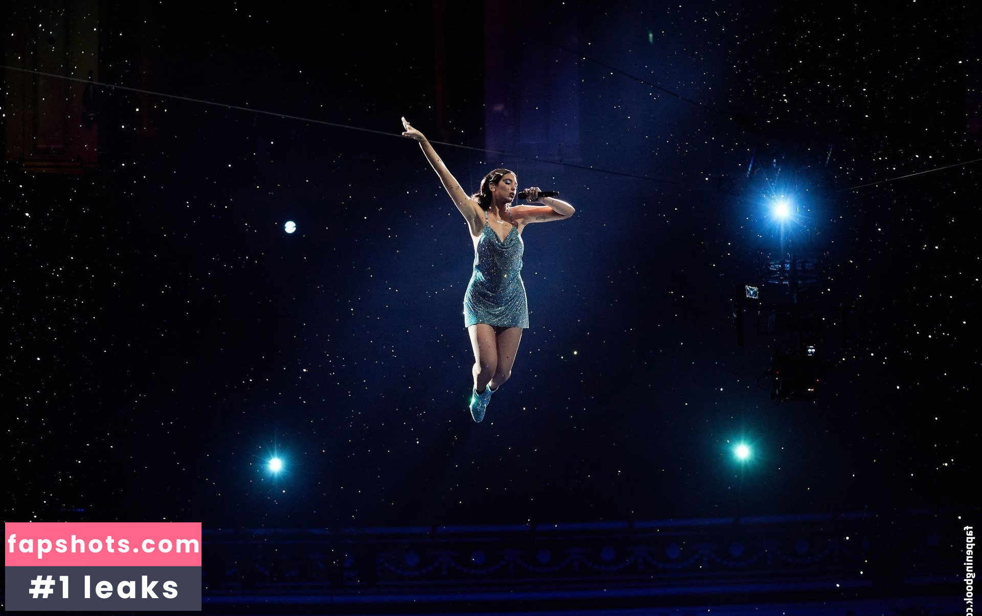 Dua Lipa gallery photo #6776