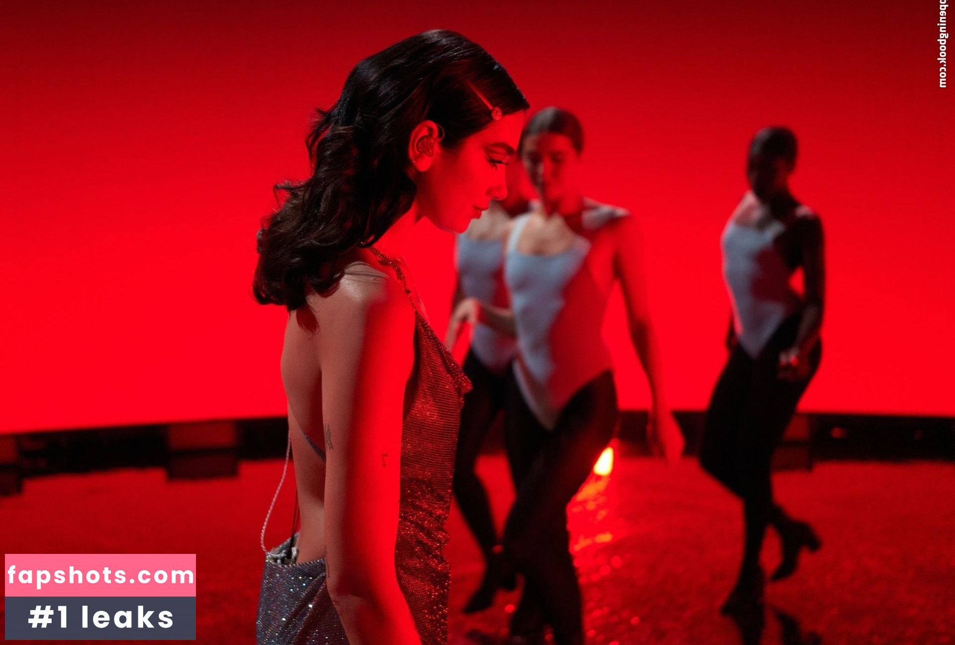 Dua Lipa gallery photo #6784