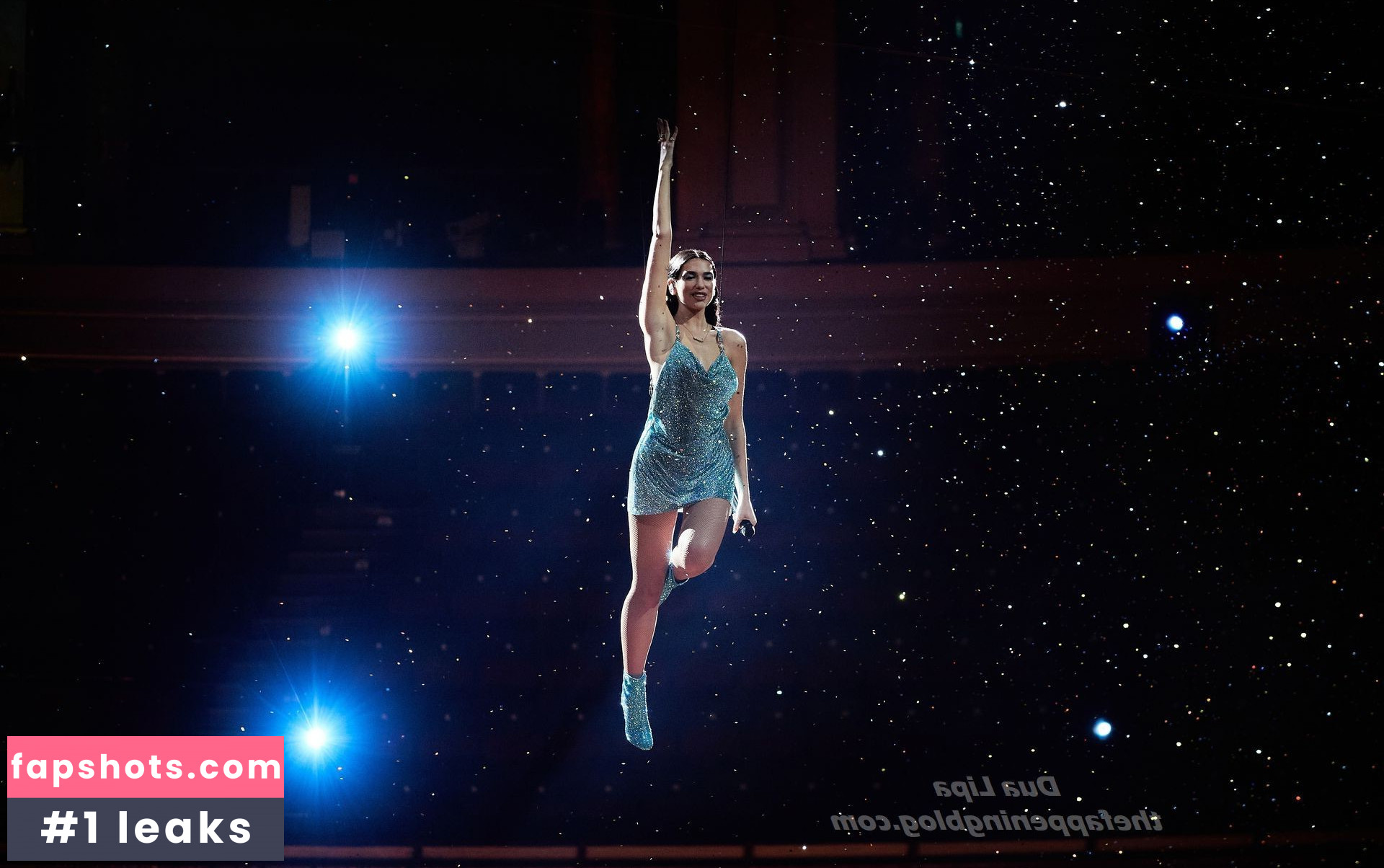 Dua Lipa gallery photo #6800