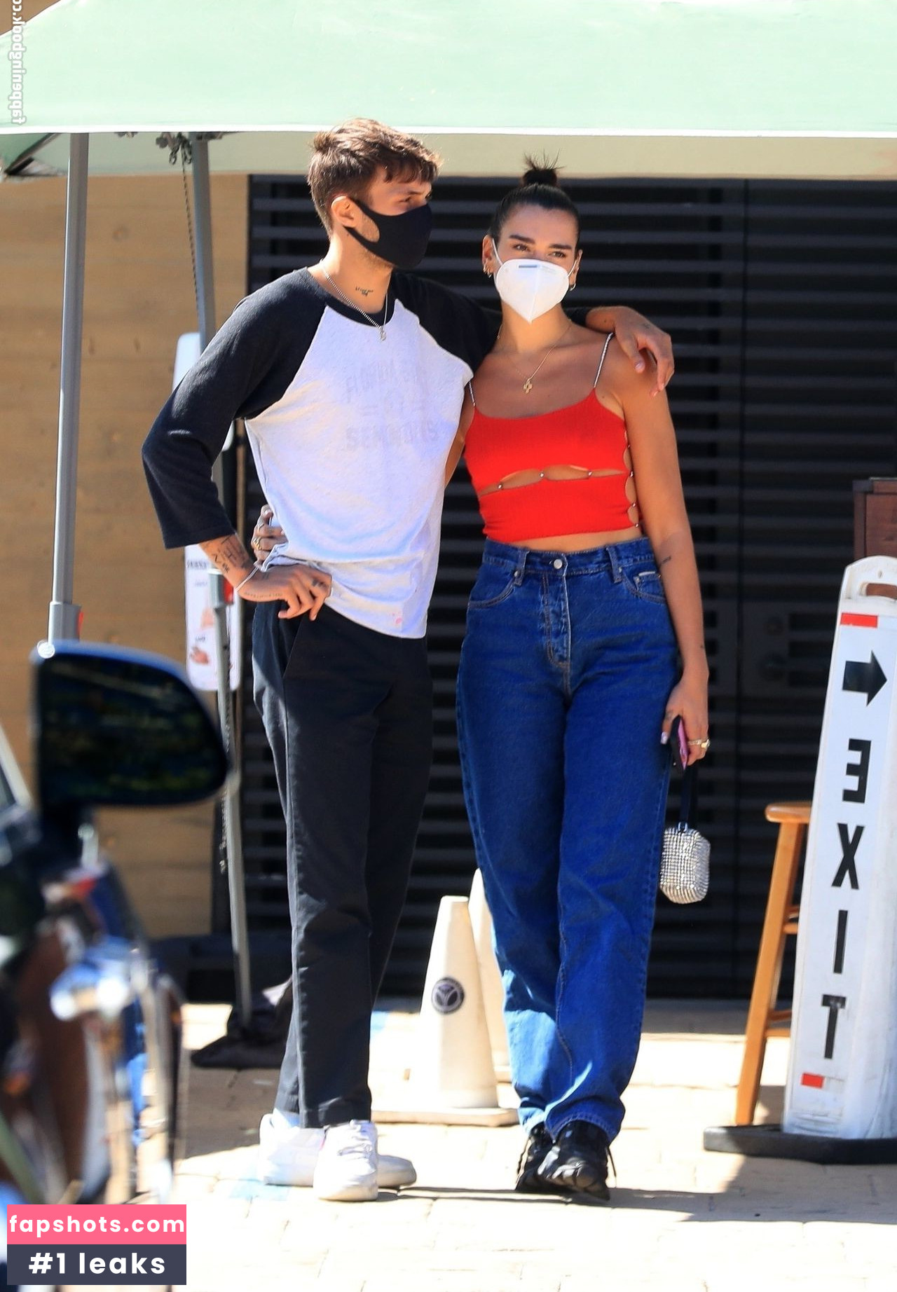 Dua Lipa gallery photo #6842