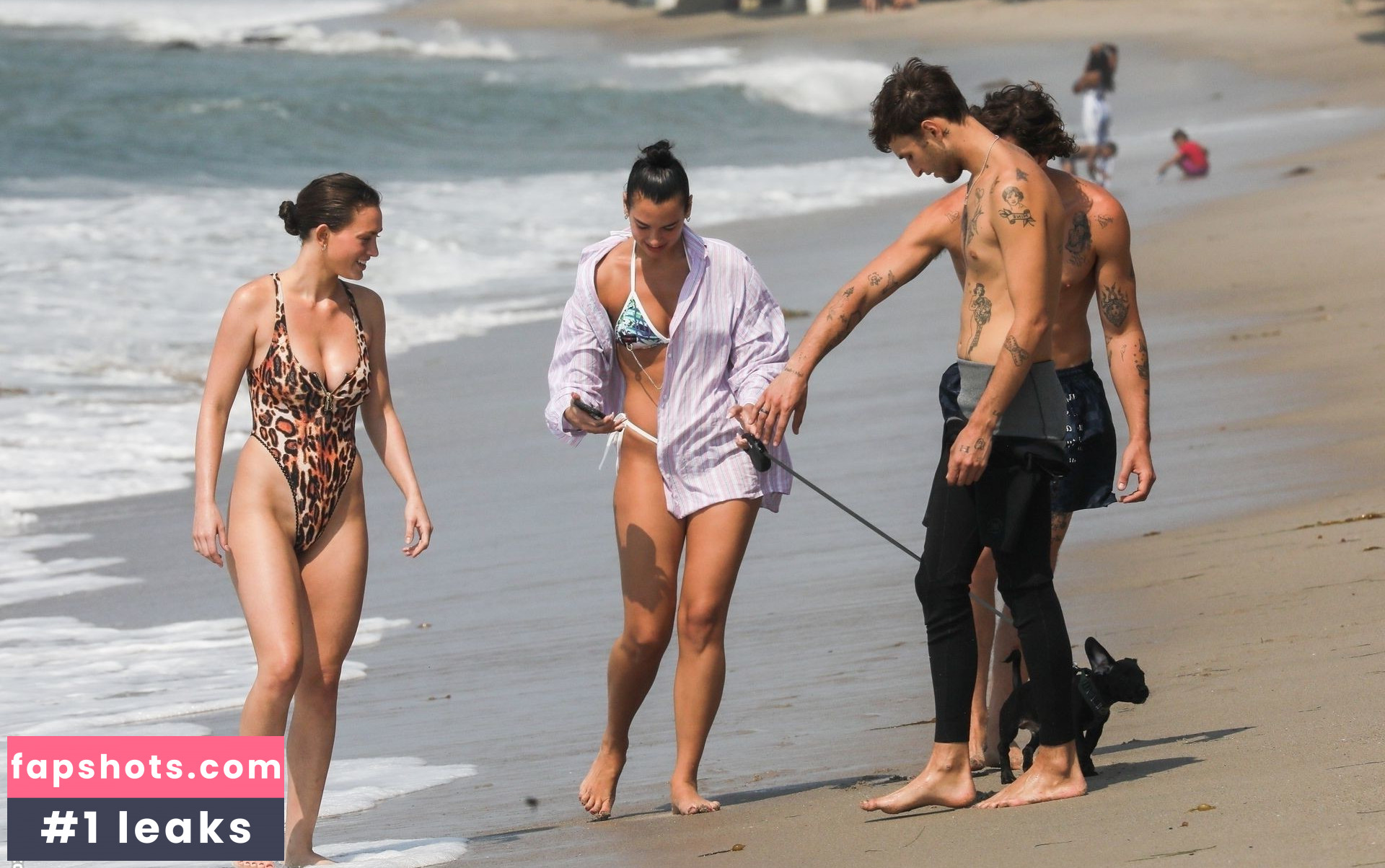 Dua Lipa gallery photo #6900