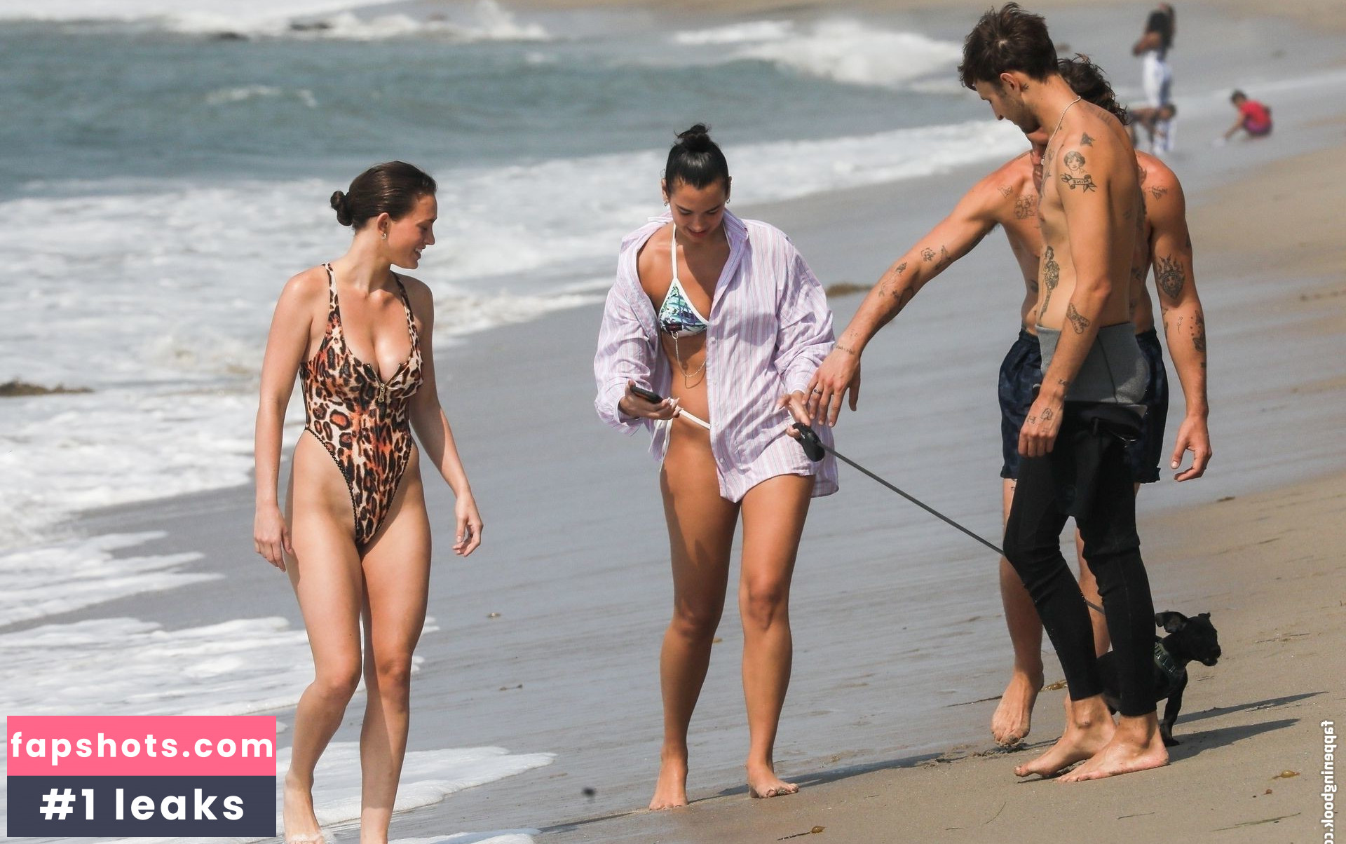 Dua Lipa gallery photo #6901