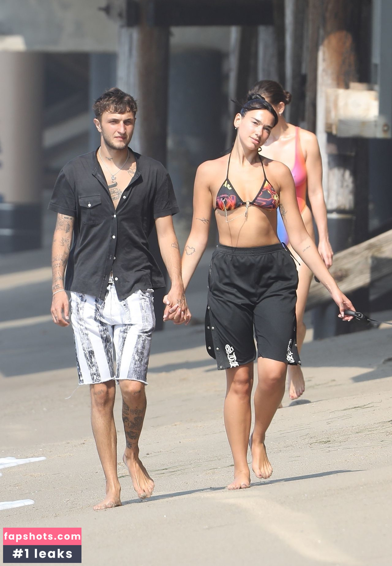 Dua Lipa gallery photo #7008