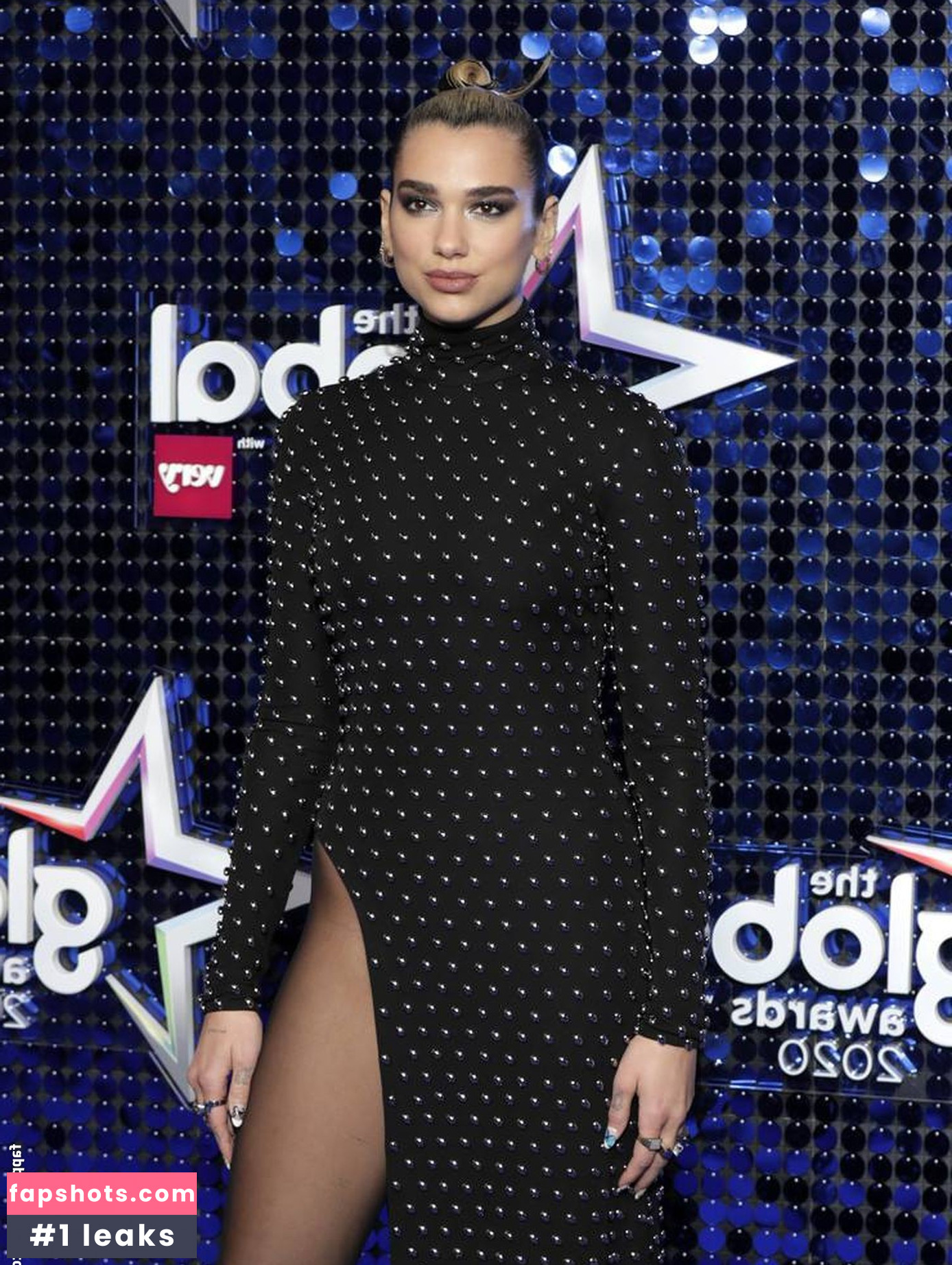 Dua Lipa gallery photo #7144