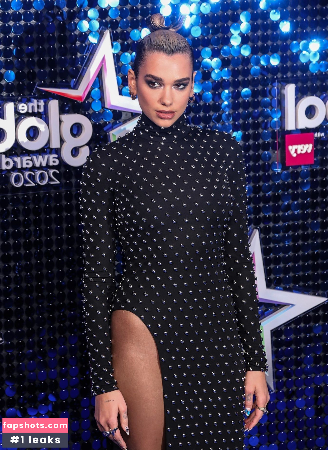 Dua Lipa gallery photo #7148