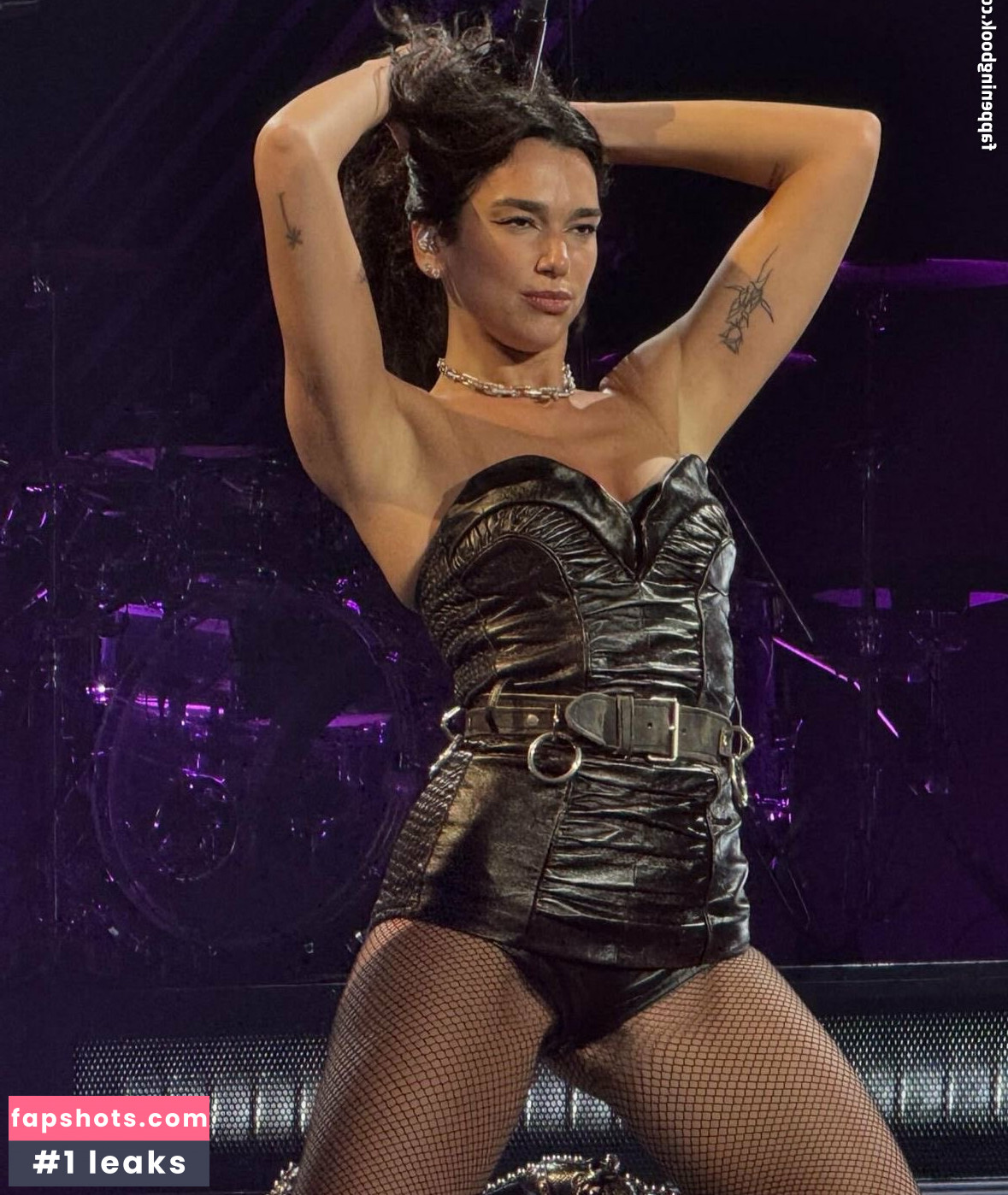 Dua Lipa gallery photo #720