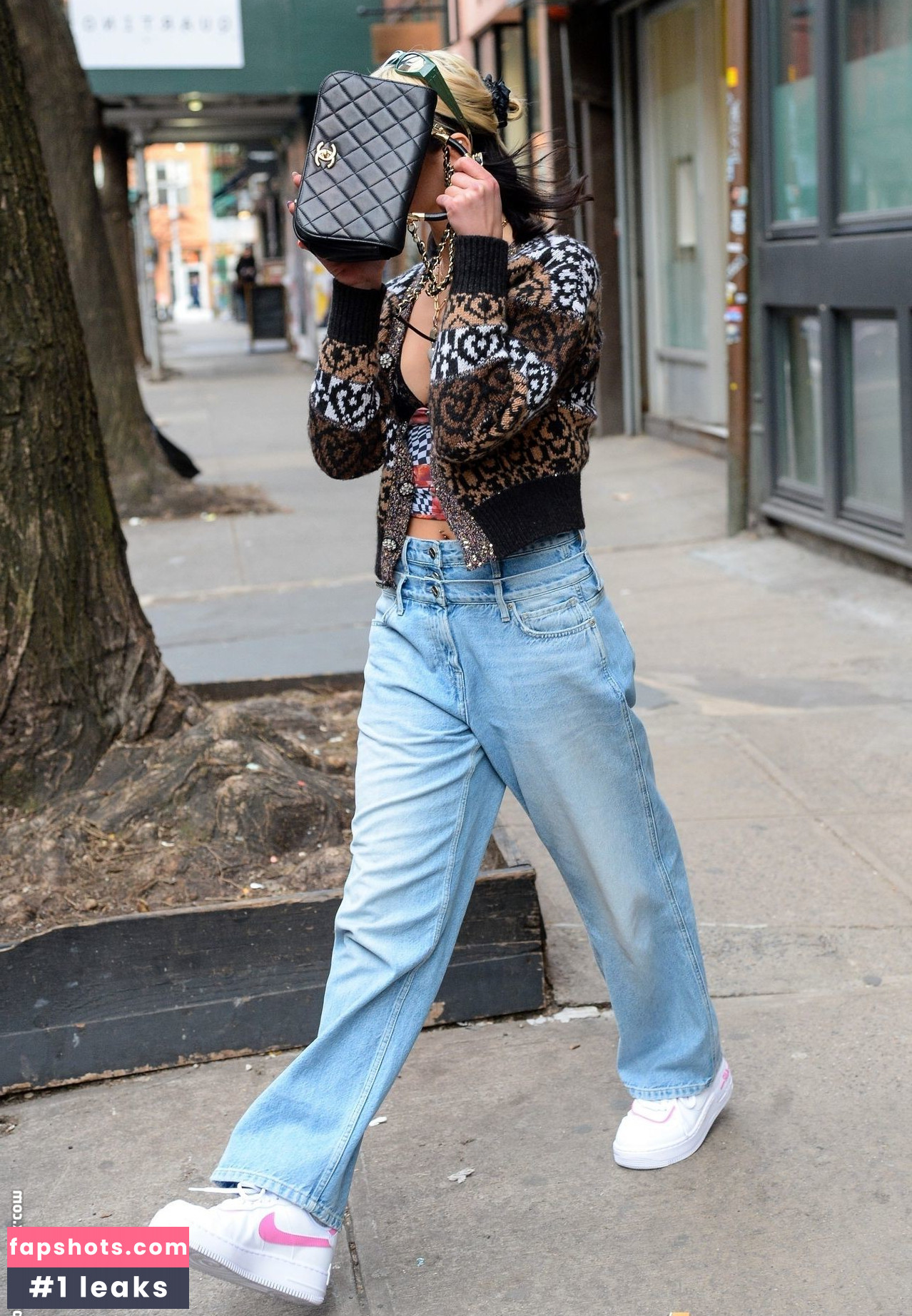 Dua Lipa gallery photo #7205