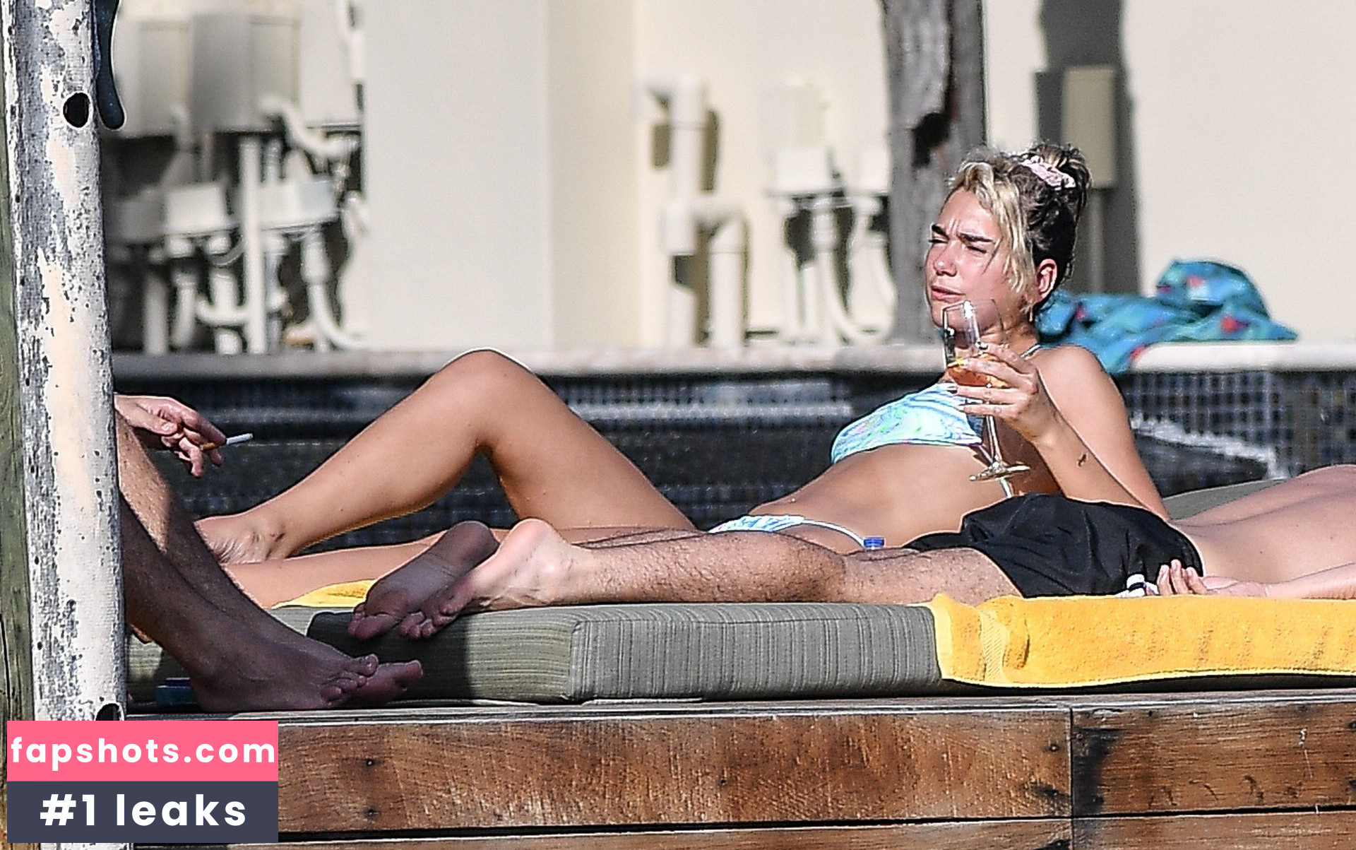 Dua Lipa gallery photo #7344