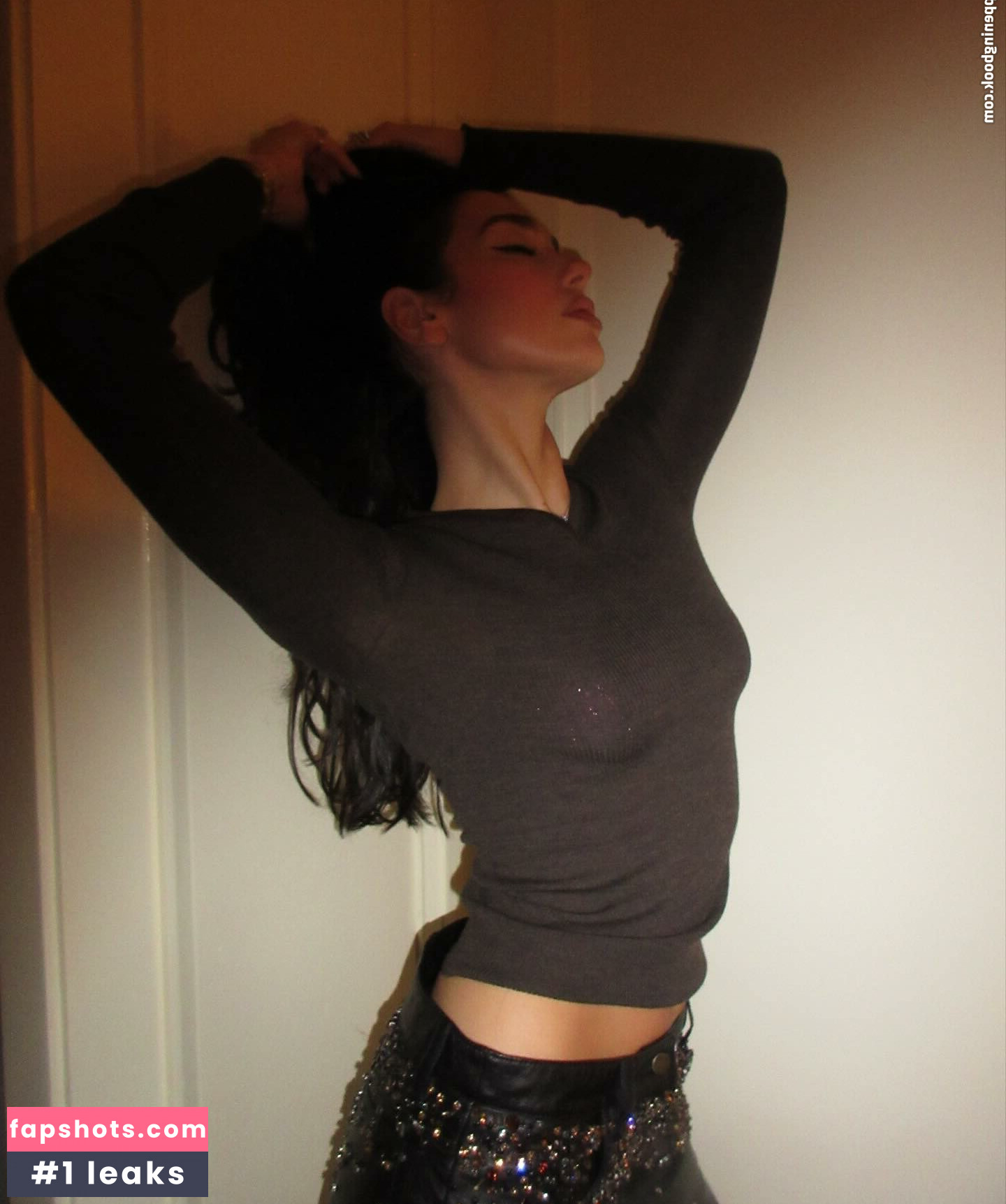 Dua Lipa gallery photo #739