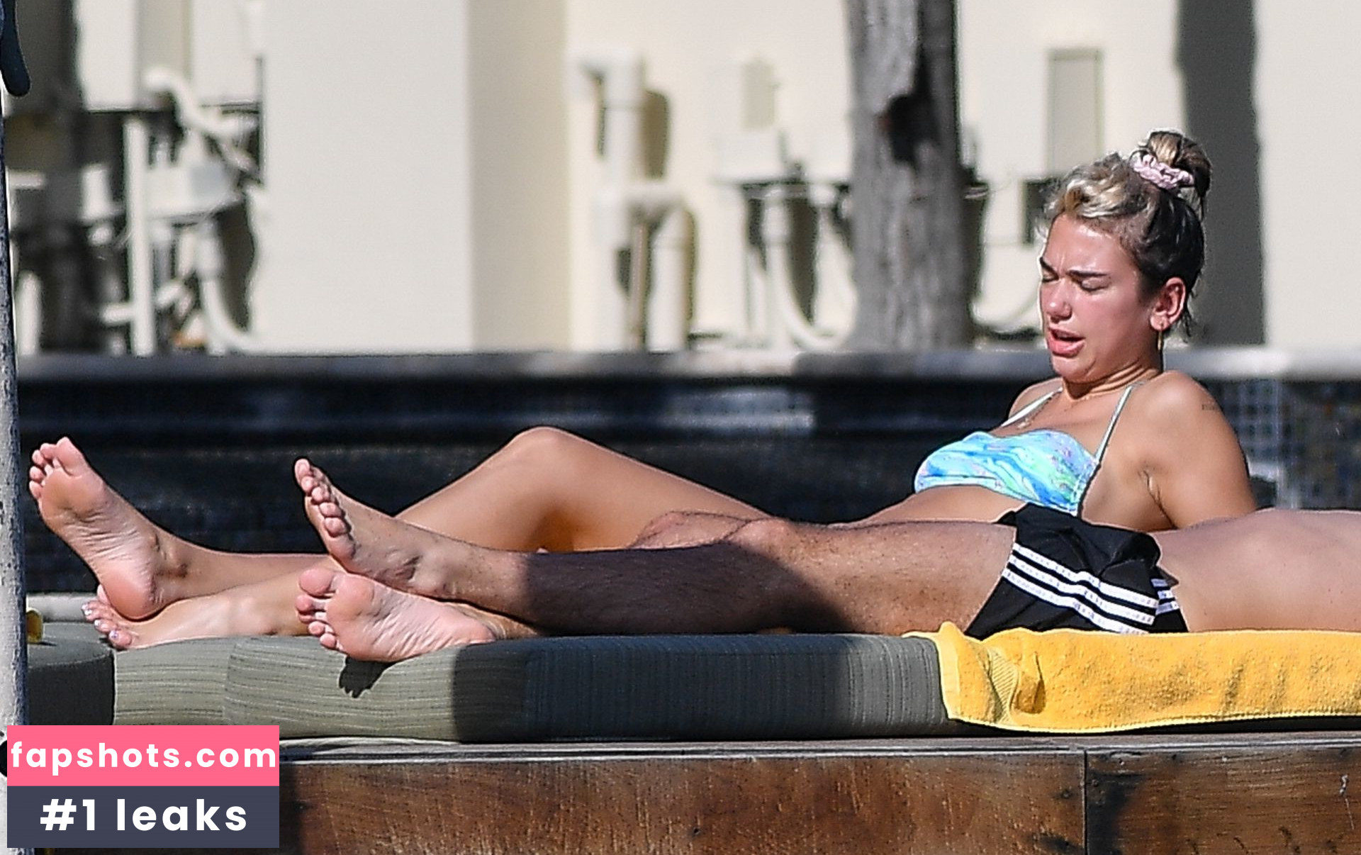 Dua Lipa gallery photo #7397