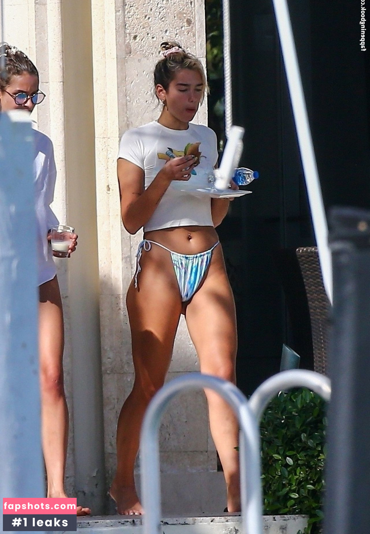 Dua Lipa gallery photo #7541