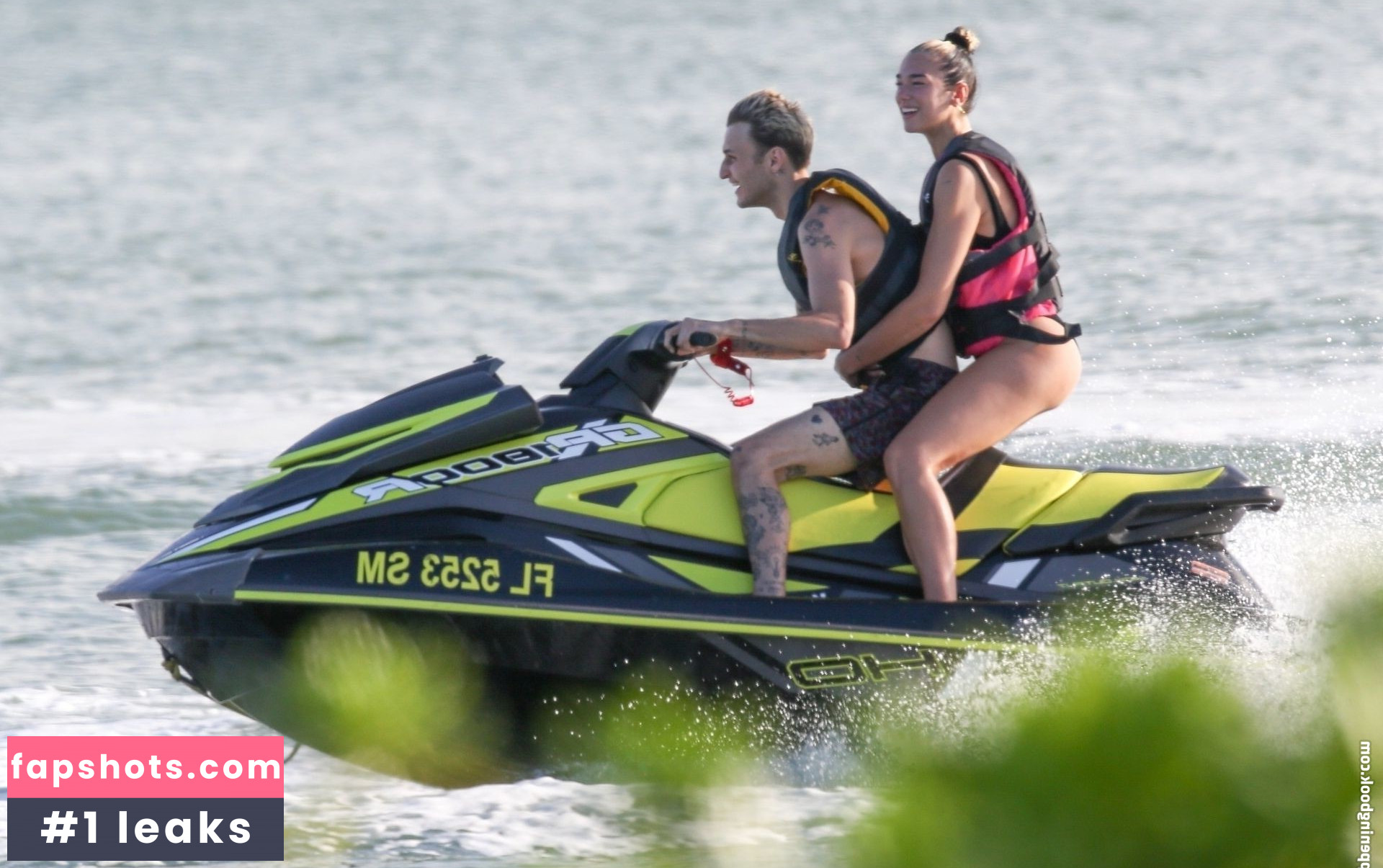 Dua Lipa gallery photo #7623