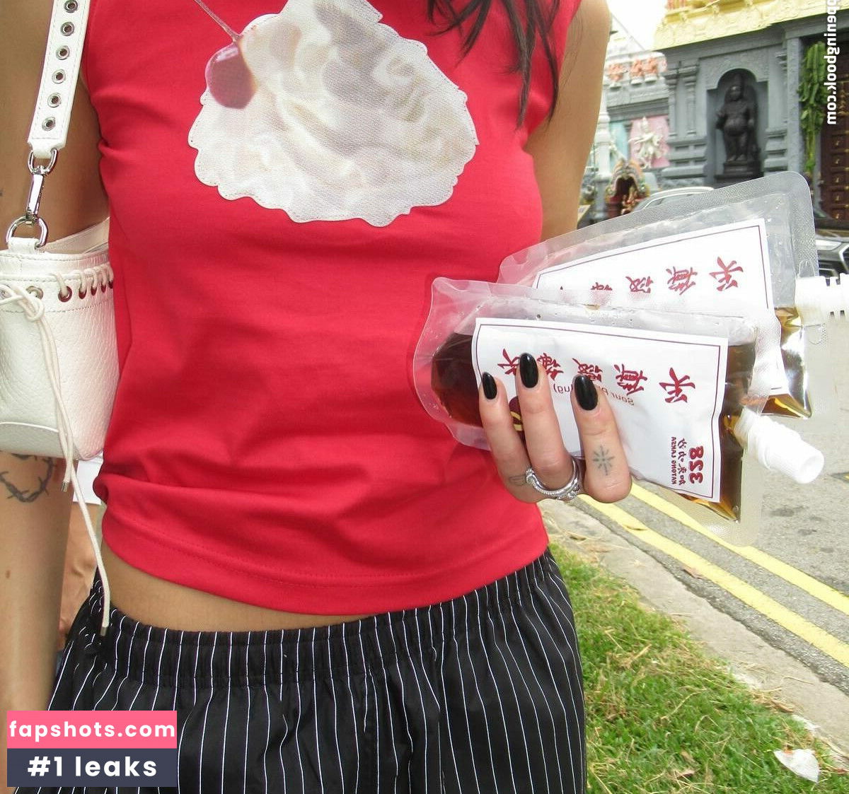 Dua Lipa gallery photo #764