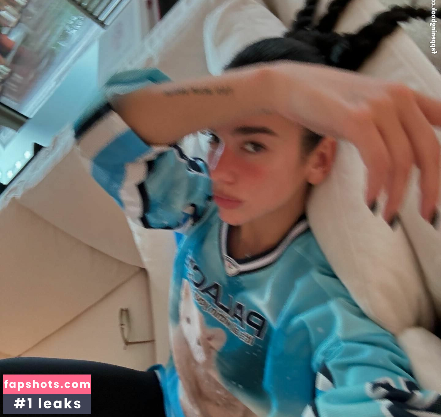 Dua Lipa gallery photo #771