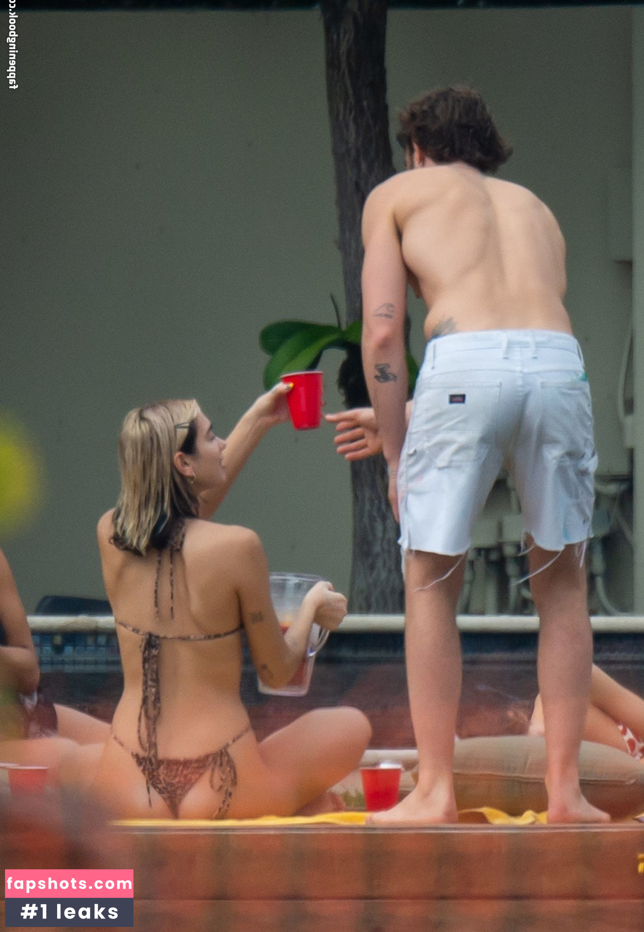 Dua Lipa gallery photo #7754