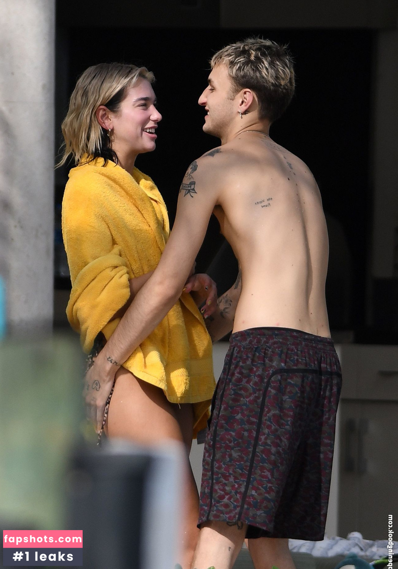 Dua Lipa gallery photo #7790