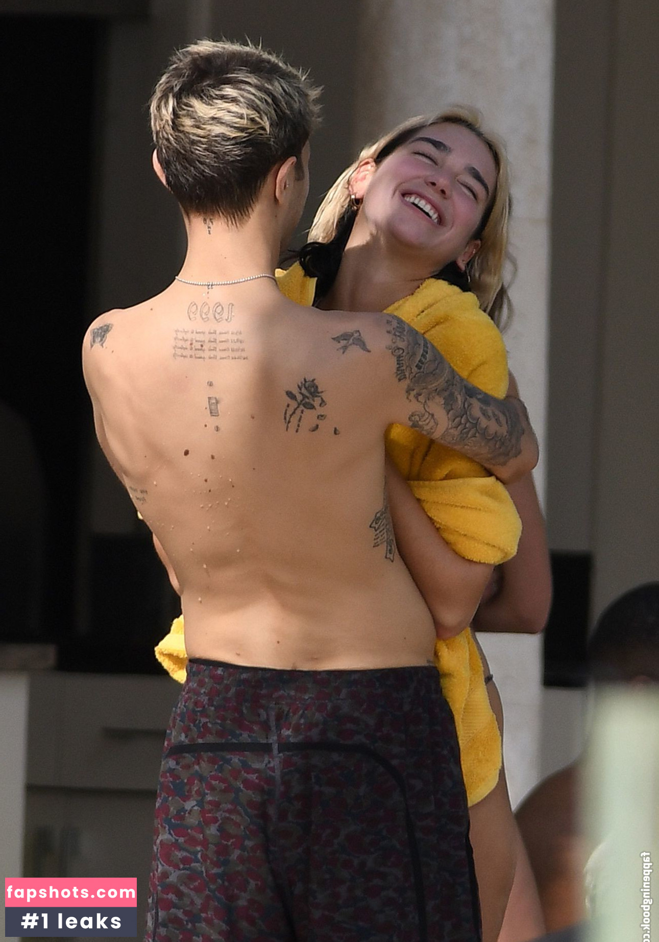 Dua Lipa gallery photo #7800