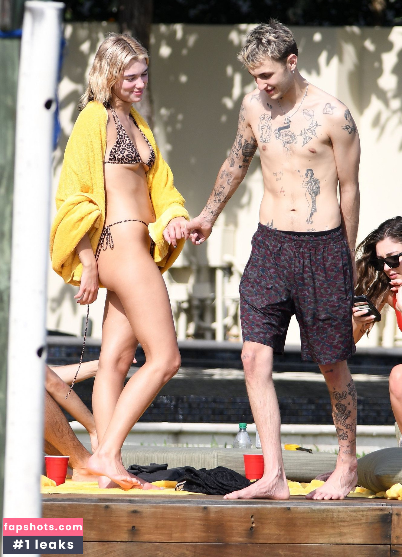 Dua Lipa gallery photo #7831