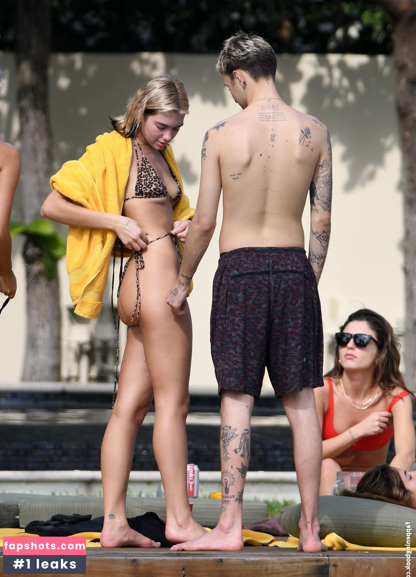 Dua Lipa gallery photo #7839