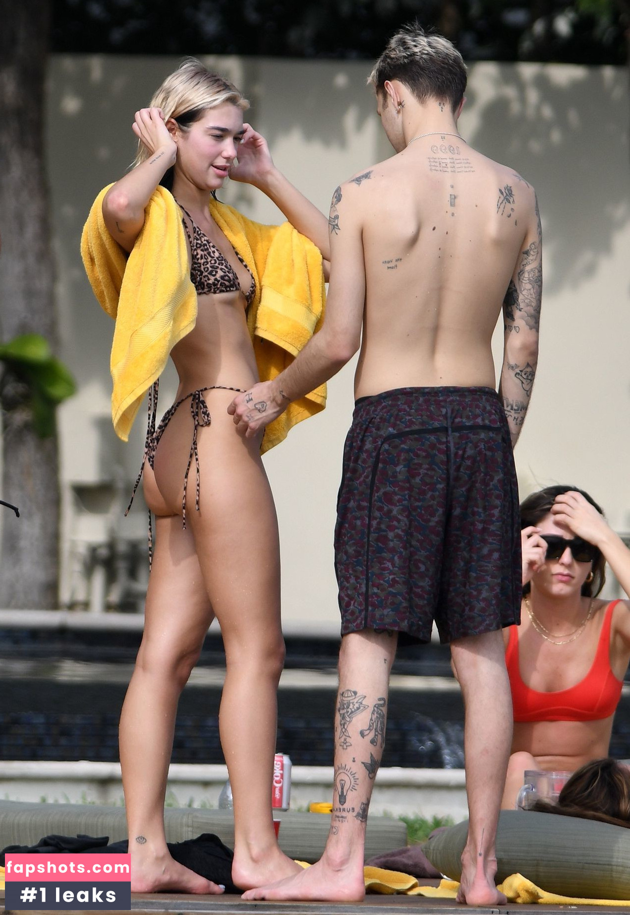 Dua Lipa gallery photo #7845