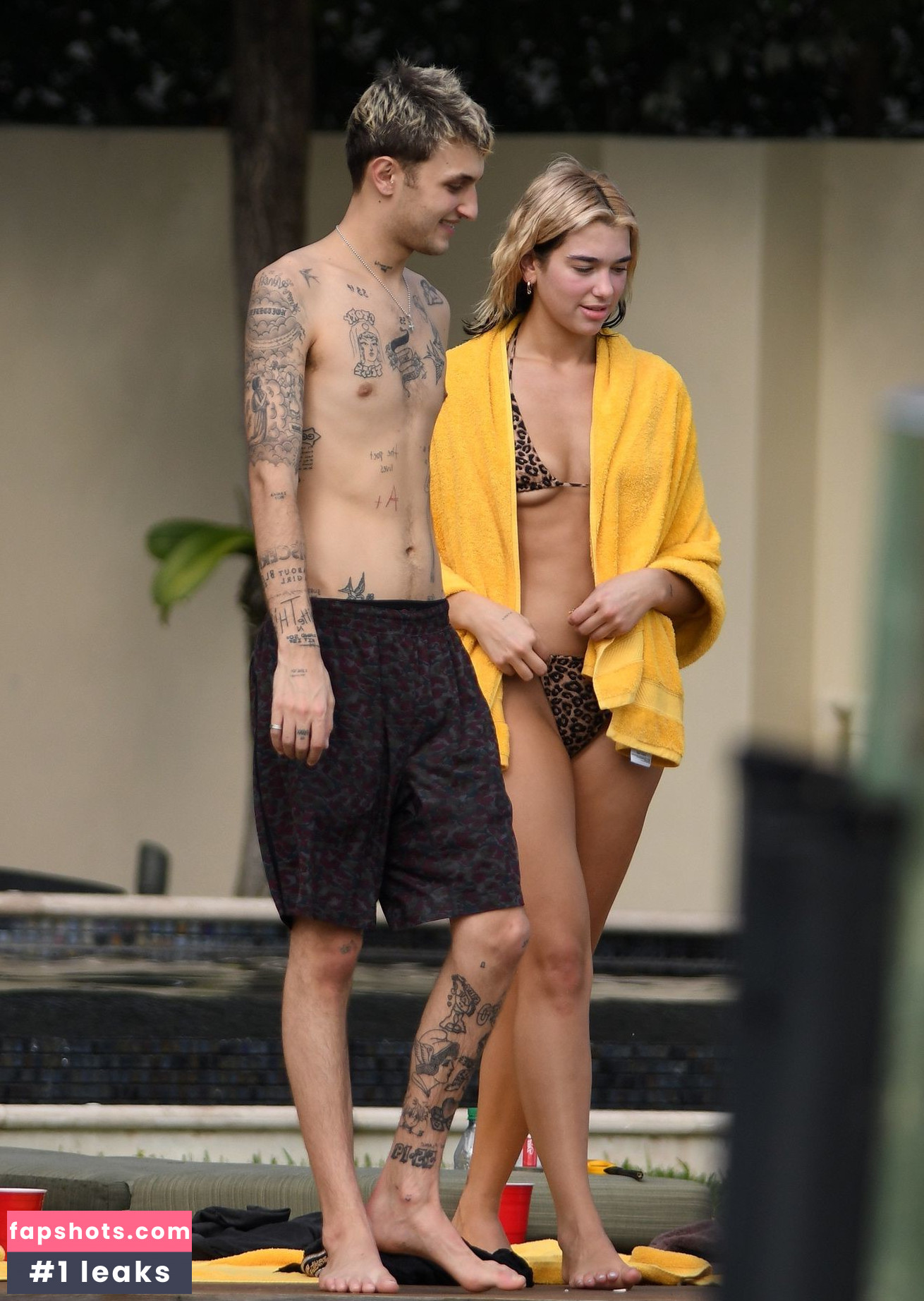 Dua Lipa gallery photo #7853