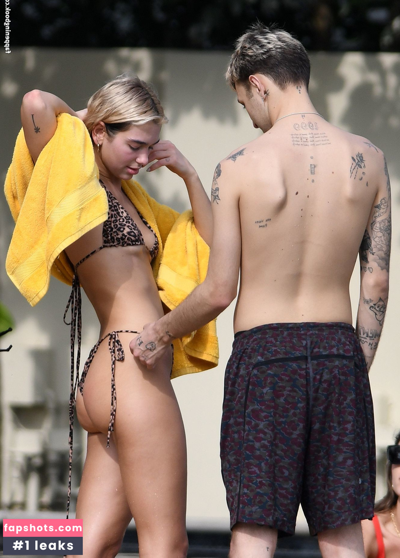 Dua Lipa gallery photo #7861