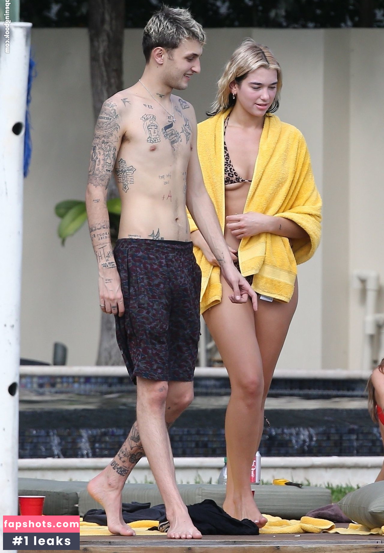 Dua Lipa gallery photo #7898