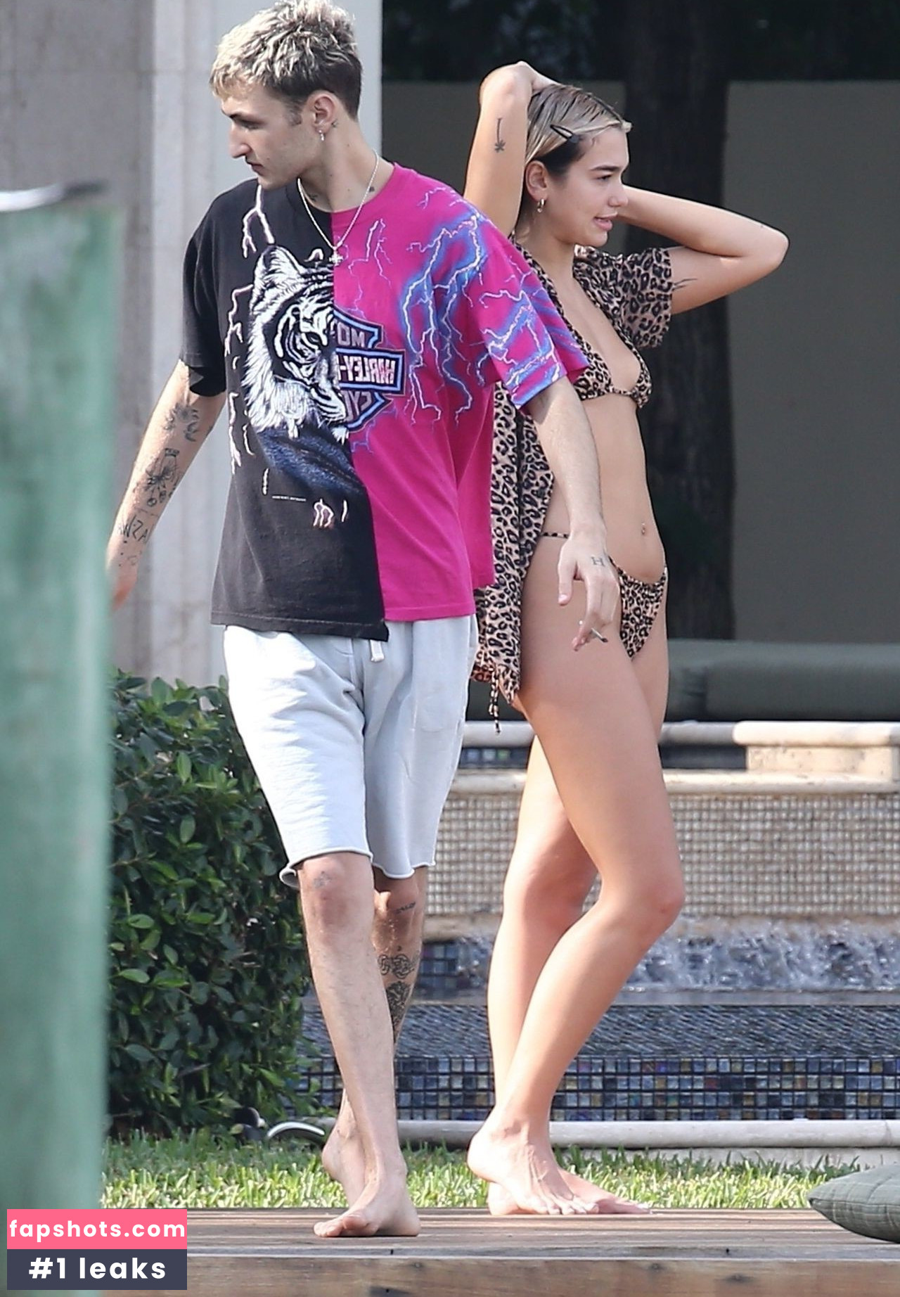 Dua Lipa gallery photo #7999