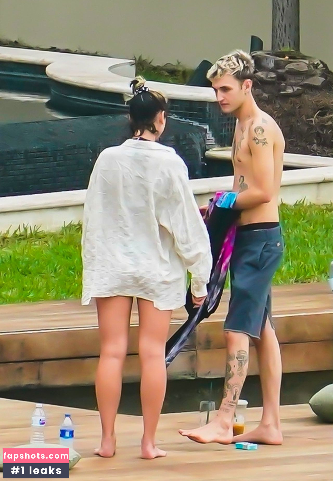 Dua Lipa gallery photo #8022