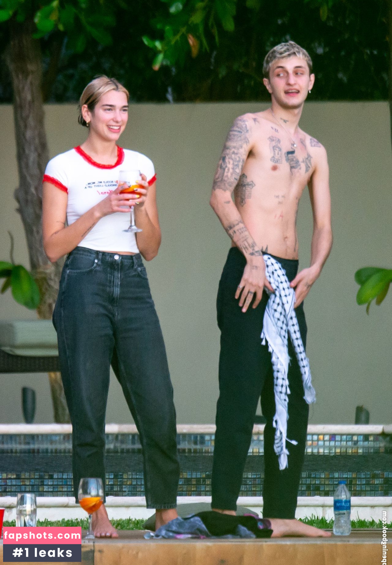 Dua Lipa gallery photo #8152